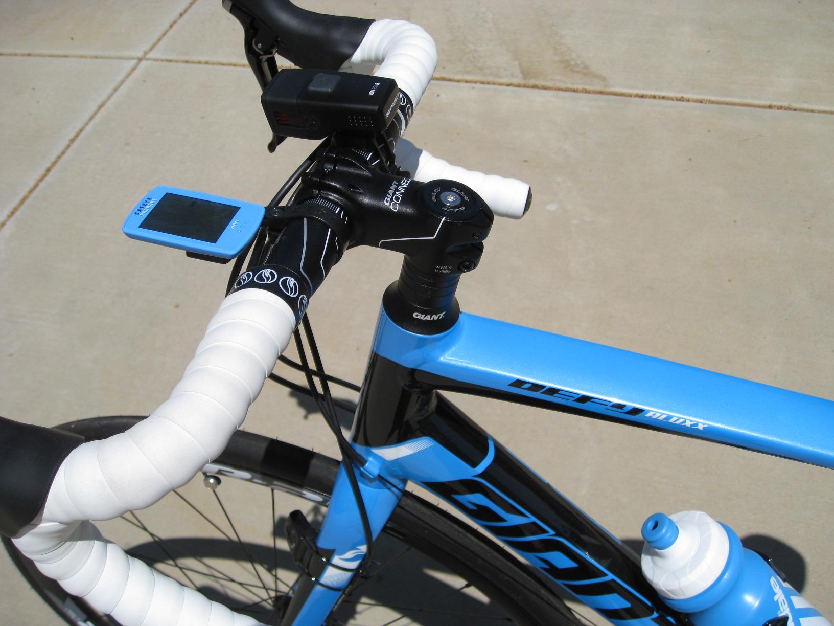 CATEYE Padrone Wireless Bike Computer – Oversized Display Cyclocomputer, Wireless Speedometer & Odometer, FlexTight™ Mount, Auto Start/Stop, Programmable Odometer customer photo 2