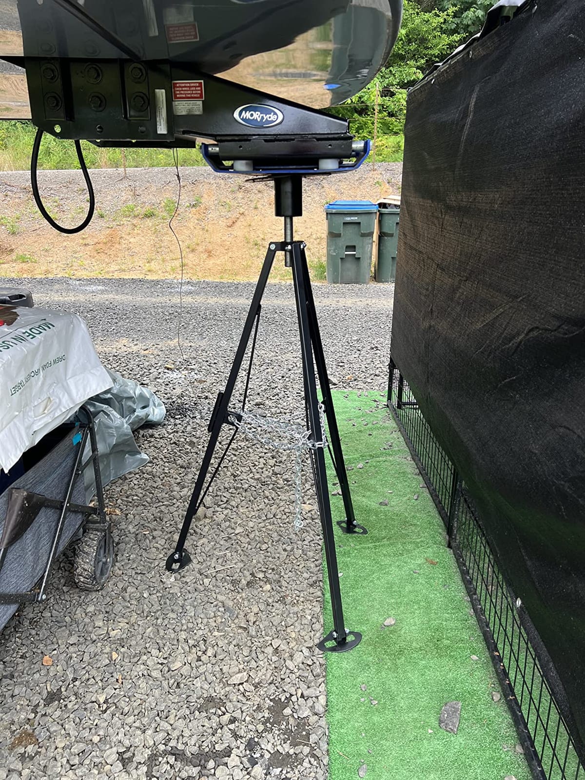 Camco Eaz-Lift 5th Wheel King Pin Tripod Stabilizer - w/Adjustable Height customer photo 1