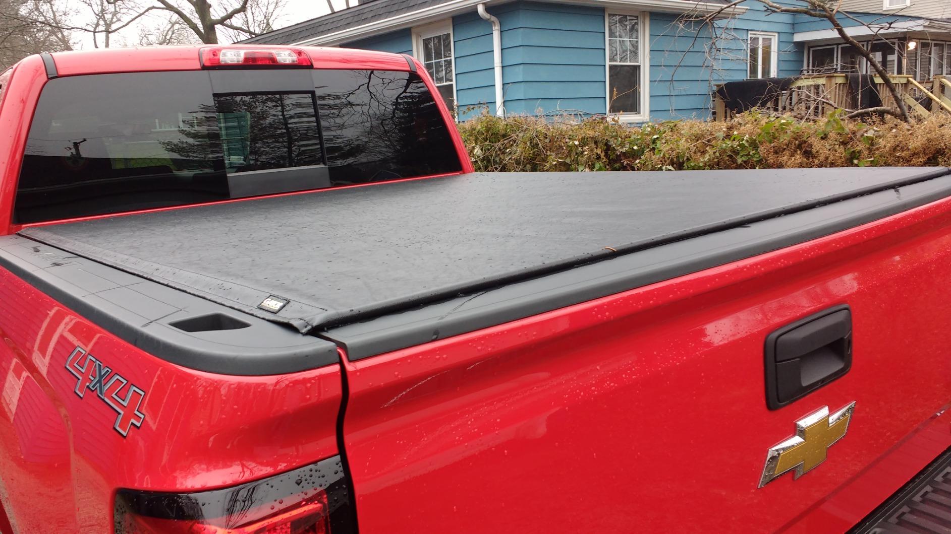 Gator Soft Roll Up Truck Bed Tonneau Cover - Everyday Cargo Protection - Durable Vinyl Roll-Up - Low-Profile Flush-Fit Design - Fits 2014-2018, 2019 Ltd/Lgcy Chevy/GMC Silverado & Sierra - 5'9