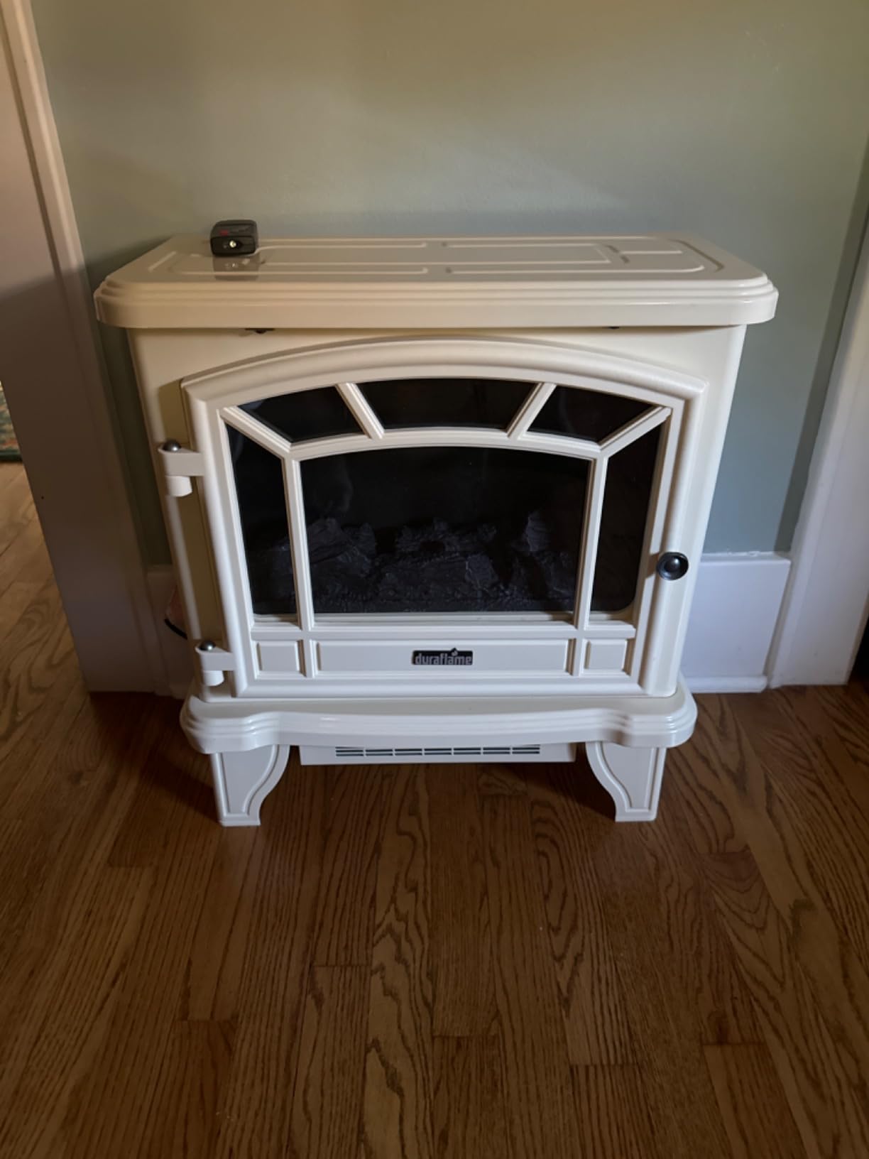 duraflame® Infrared Quartz Electric Fireplace Stove Heater, Black customer photo 1