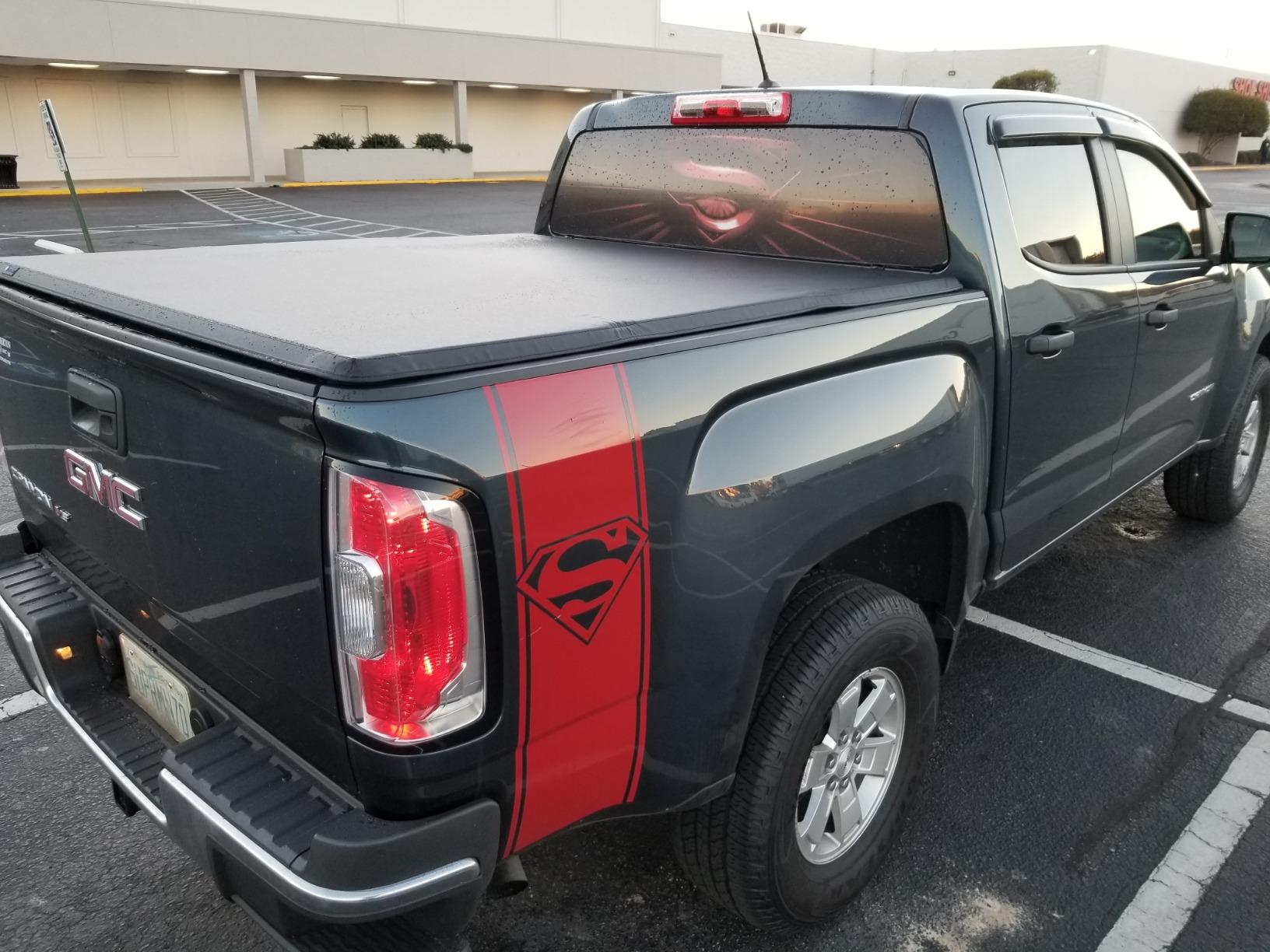 Tyger Auto T3 Soft Tri-Fold Truck Bed Tonneau Cover Compatible with 2015-2022 Chevy Colorado / GMC Canyon | Fleetside 5'2