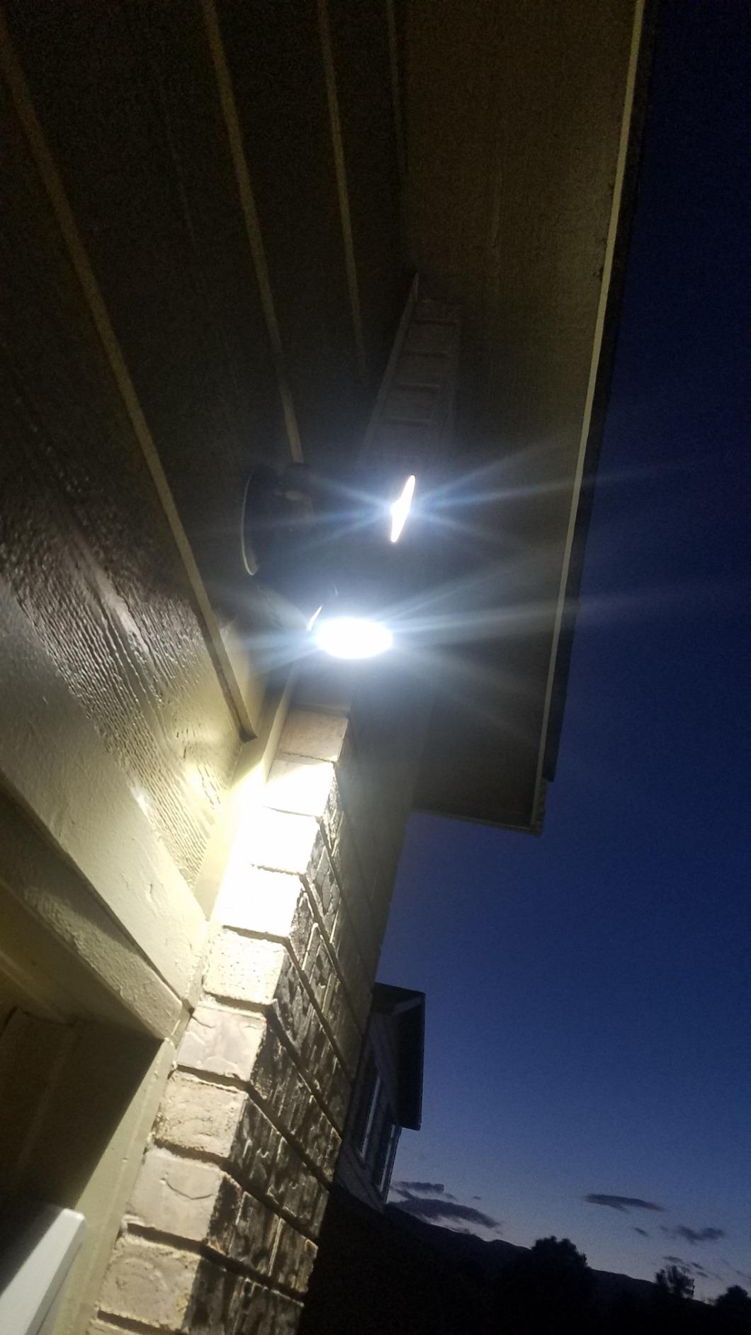 LEONLITE Motion Sensor Security Lights Dusk to Dawn IP65 5000K Bronze customer photo 1