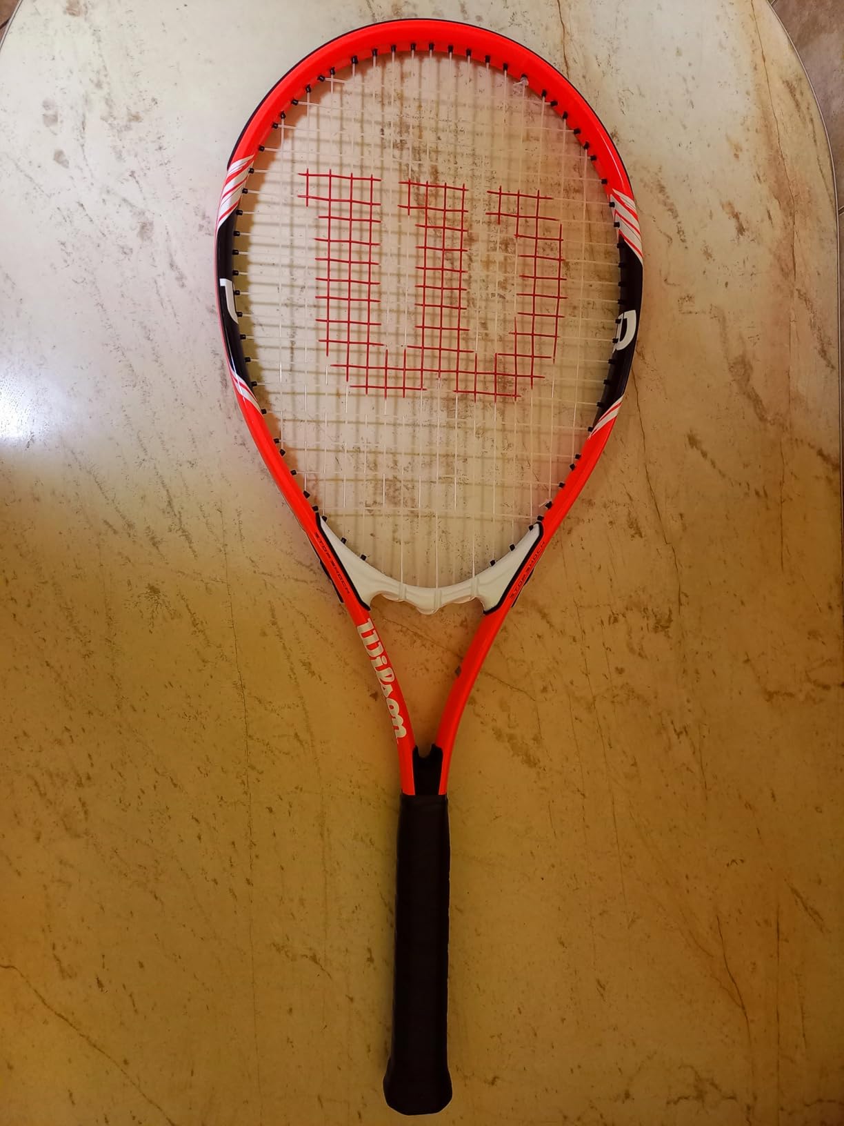 Wilson Federer Adult Recreational Tennis Racket - Grip Size 3 - 4 3/8