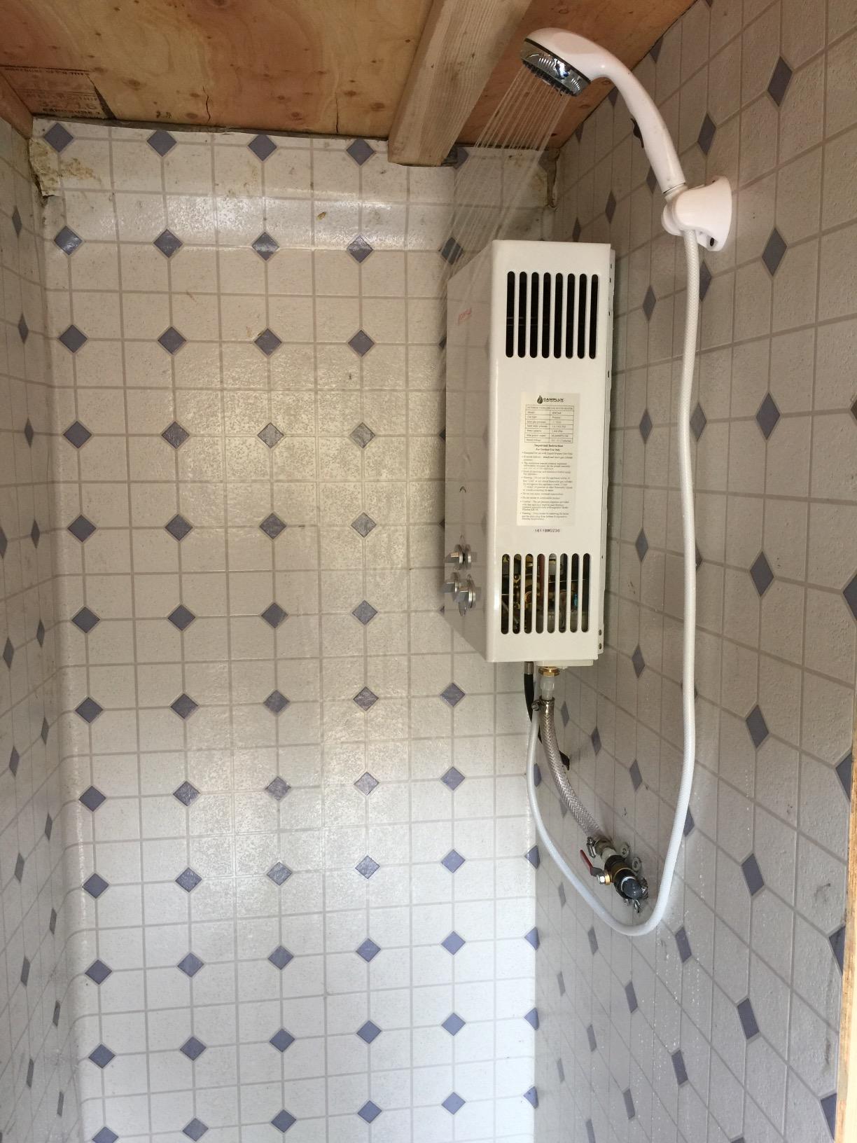 CAMPLUX Tankless Water Heater Propane, 2.64GPM Portable Water Heater for Off Grid, Camping,BW264, White customer photo 1