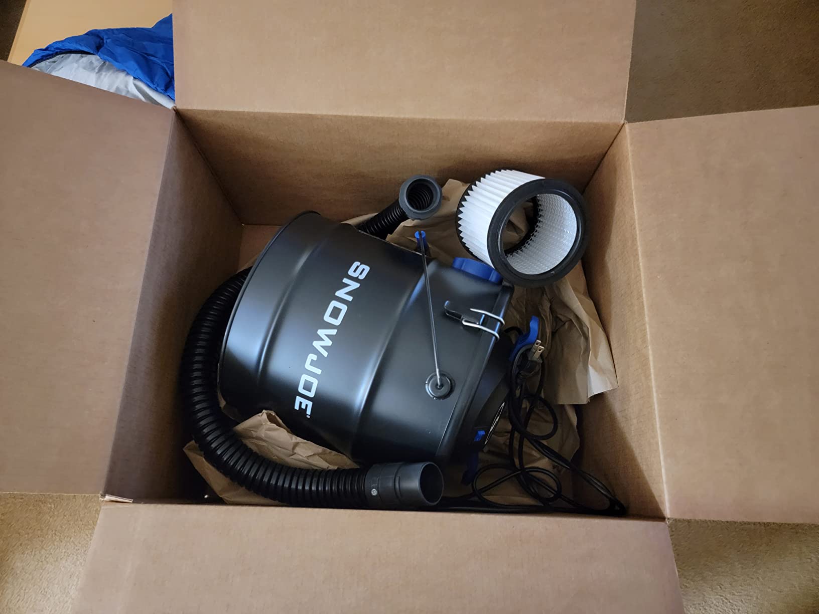 Snow Joe Bagless Ash Vacuum Cleaner Machine, Metal Canister with Hose and Filter, 4.8 Gallon, 5-Amp Motor - Vacuuming and Cleaning Equipment for Home, Garage and Outdoor Spaces, ASHJ202E customer photo 2