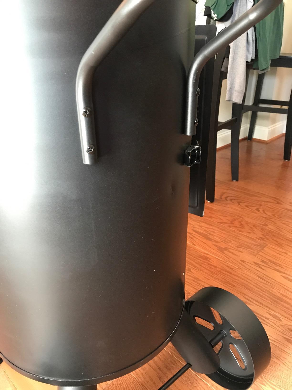 Dyna-Glo Signature Series DGSS681VCS-D Heavy-Duty Vertical Charcoal Smoker customer photo 2
