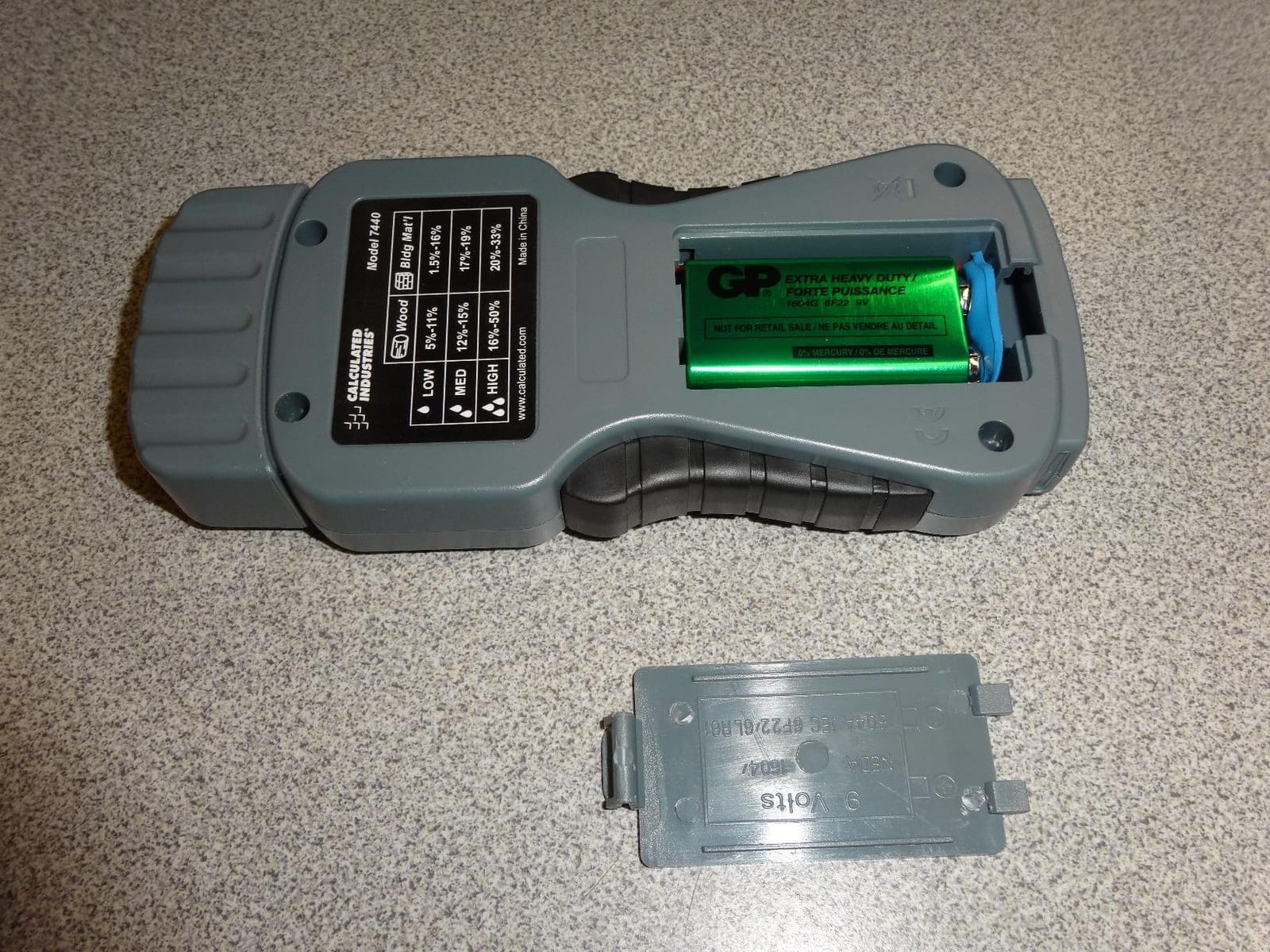 Calculated Industries 7440 AccuMASTER XT Digital Moisture Meter | Handheld |Pin Type | Backlit LCD Display | Detects Leaks, Damp and Moisture in Wood, Walls, Ceilings, Carpet and Firewood customer photo 1