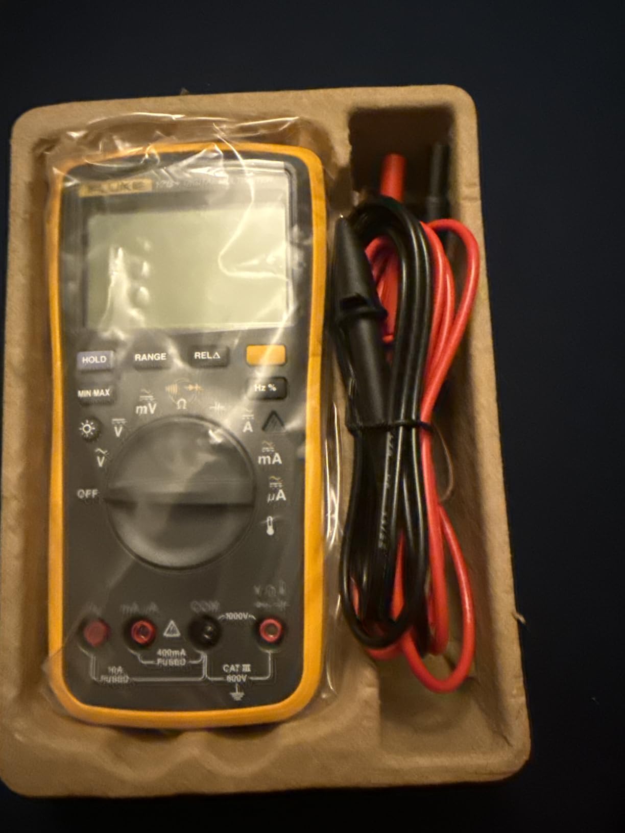 Fluke 17B+ Digital Multimeter, for Electrical Applications, Measures AC/DC Voltage 1000V, Current Measurements to 10A, Resistance, Continuity, Diode, Capacitance, Frequency, and Temperature Testing customer photo 1