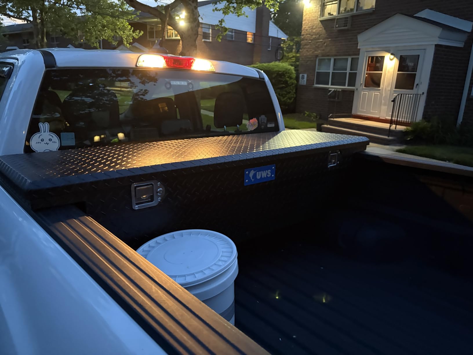 UWS EC10313 63-Inch Matte Black Heavy-Wall Aluminum Angled Truck Tool Box with Low Profile, RigidCore Lid customer photo 1