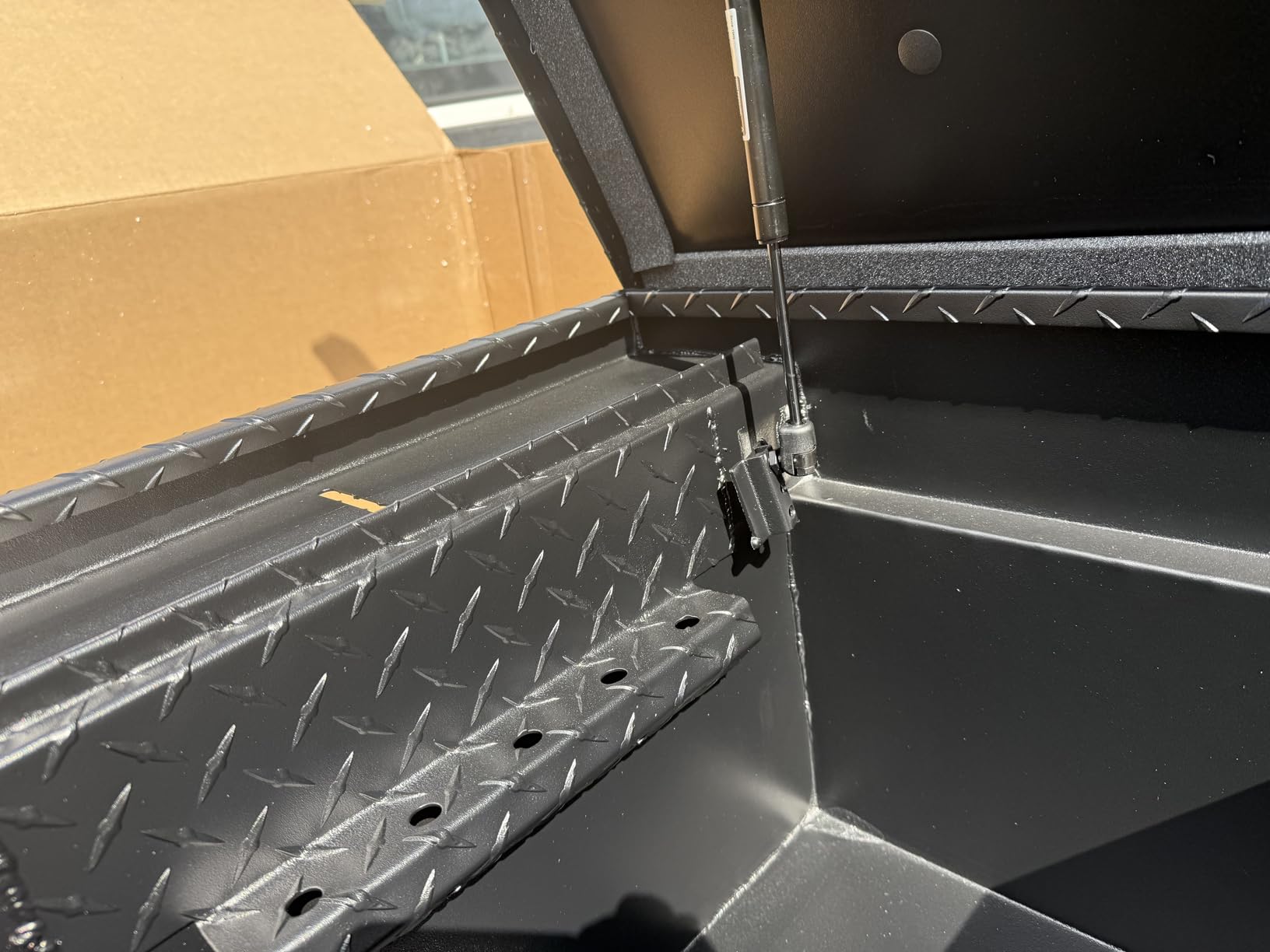 UWS EC10603 72-Inch Matte Black Heavy-Wall Aluminum Truck Tool Box with Low Profile, RigidCore Lid customer photo 2