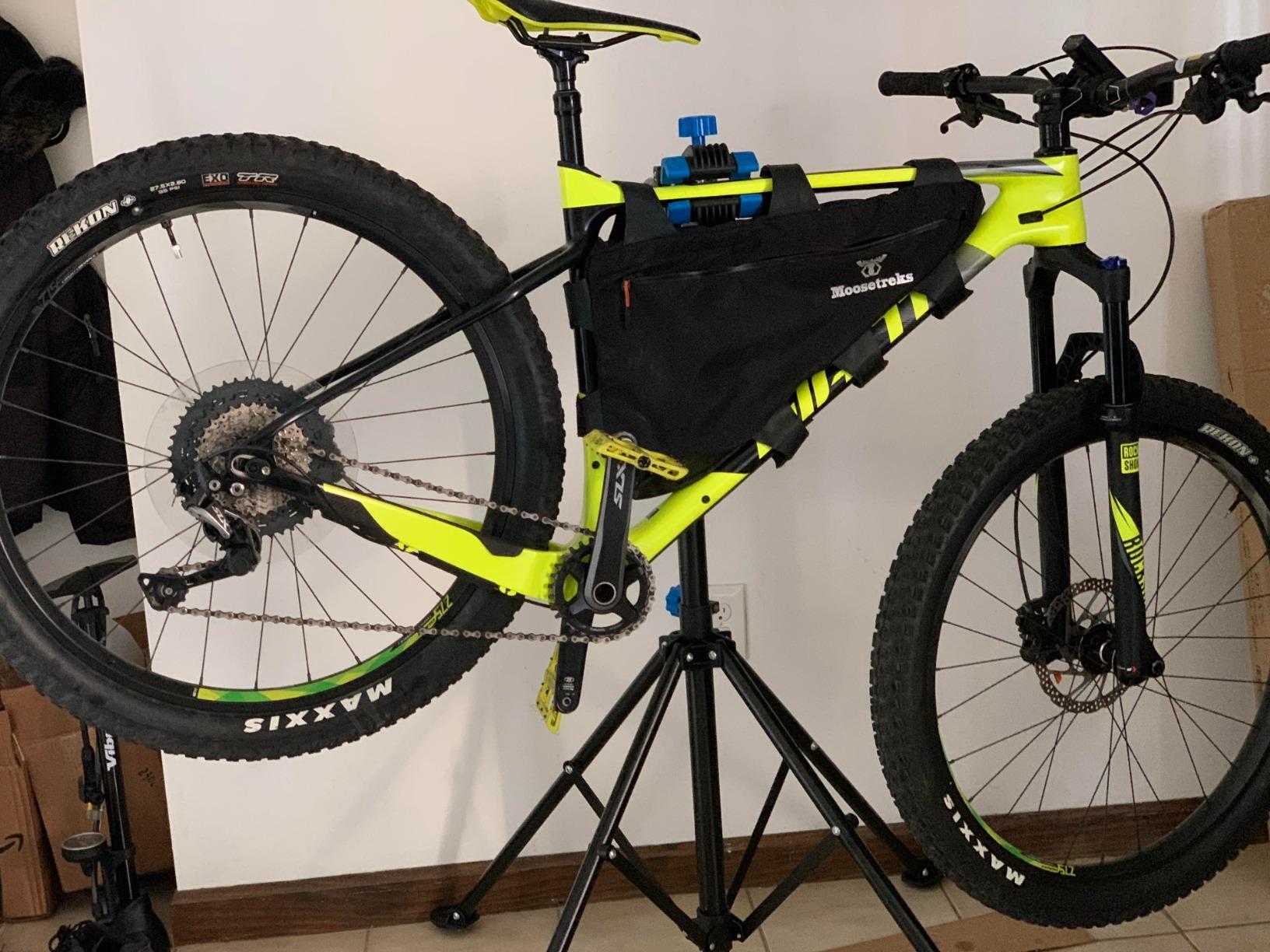 ZENY Adjustable Bike Repair Stand, Bicycle Maintenance Stand customer photo 2