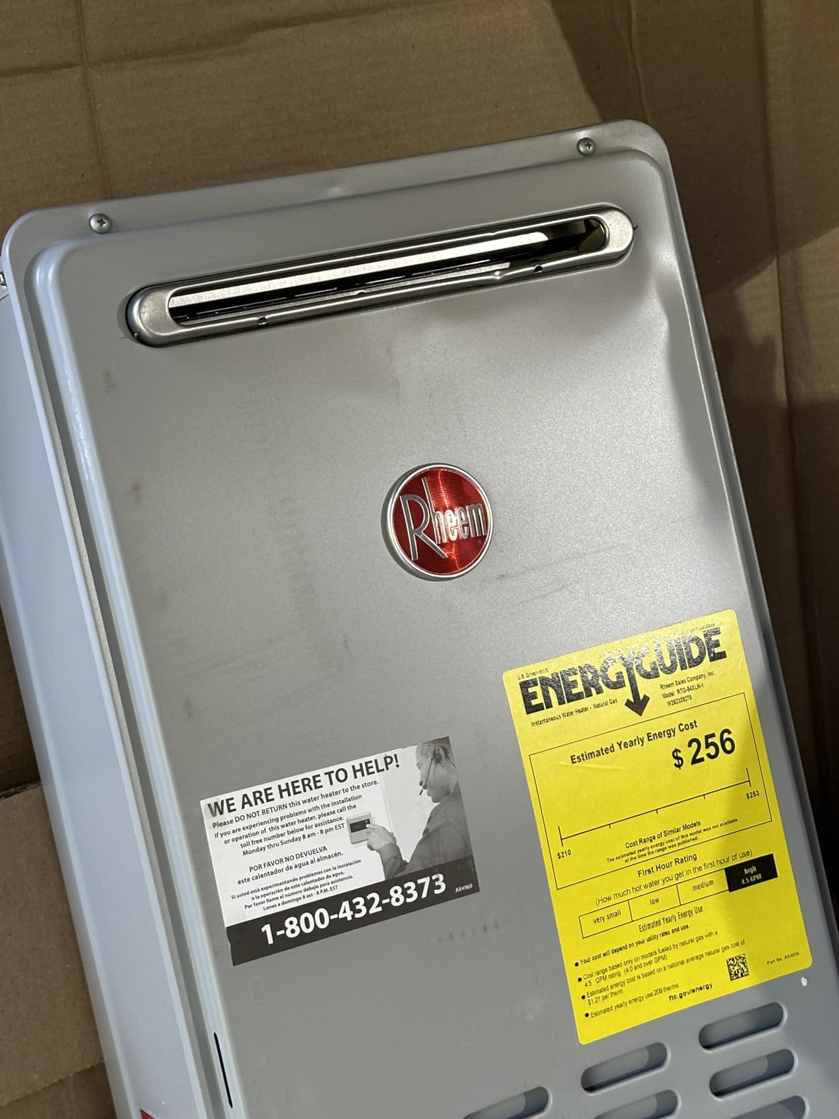 Rheem RTG-84XLN-1 Mid-Efficiency 8.4GPM Outdoor Natural Gas Tankless Water Heater, Gray customer photo 1