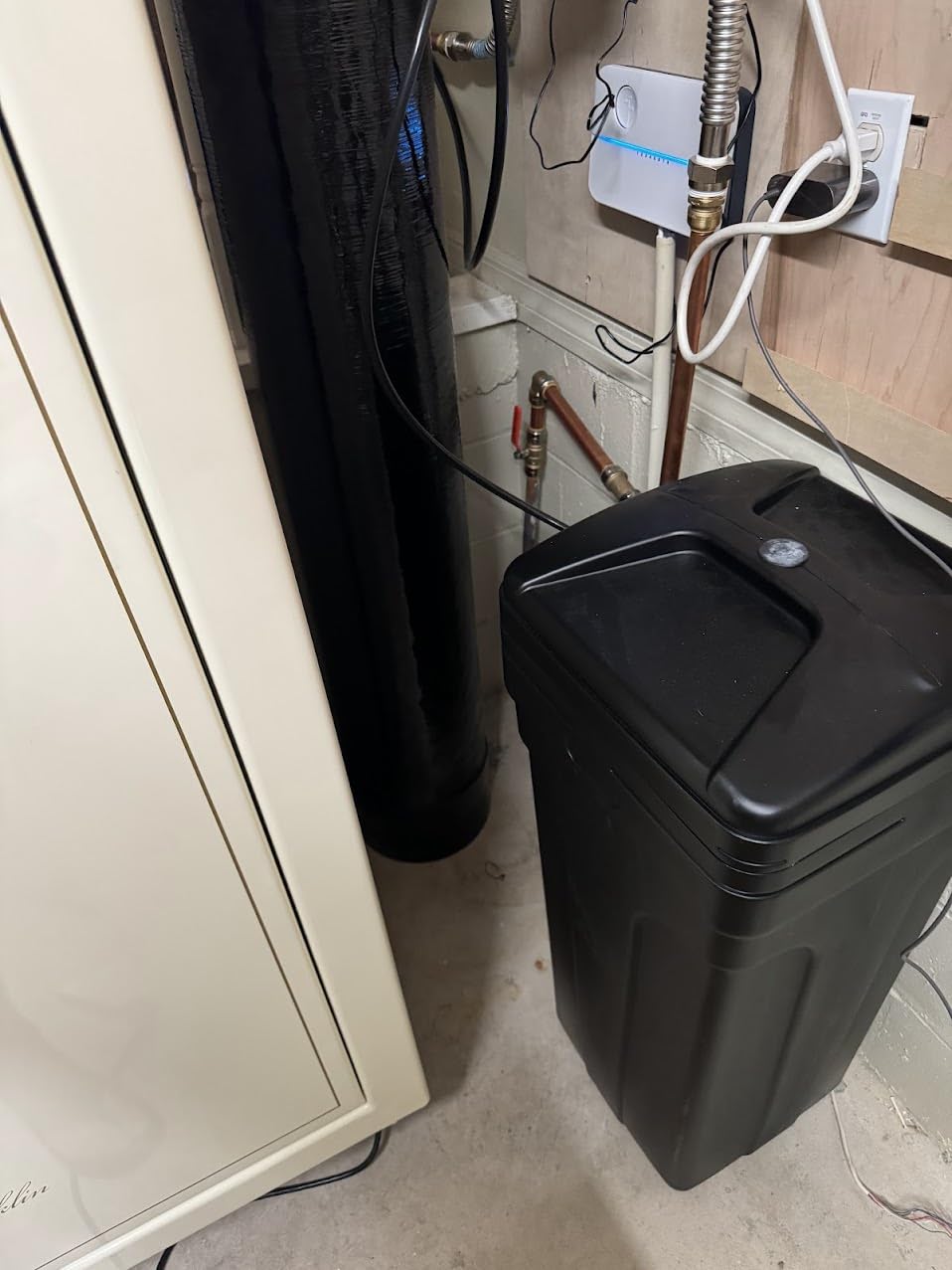Aquasure Harmony Series Grains Whole House Water Softener with High Performance Automatic Digital Metered Control Head | Reduces Hardness & Minerals (64,000 Grains) customer photo 1