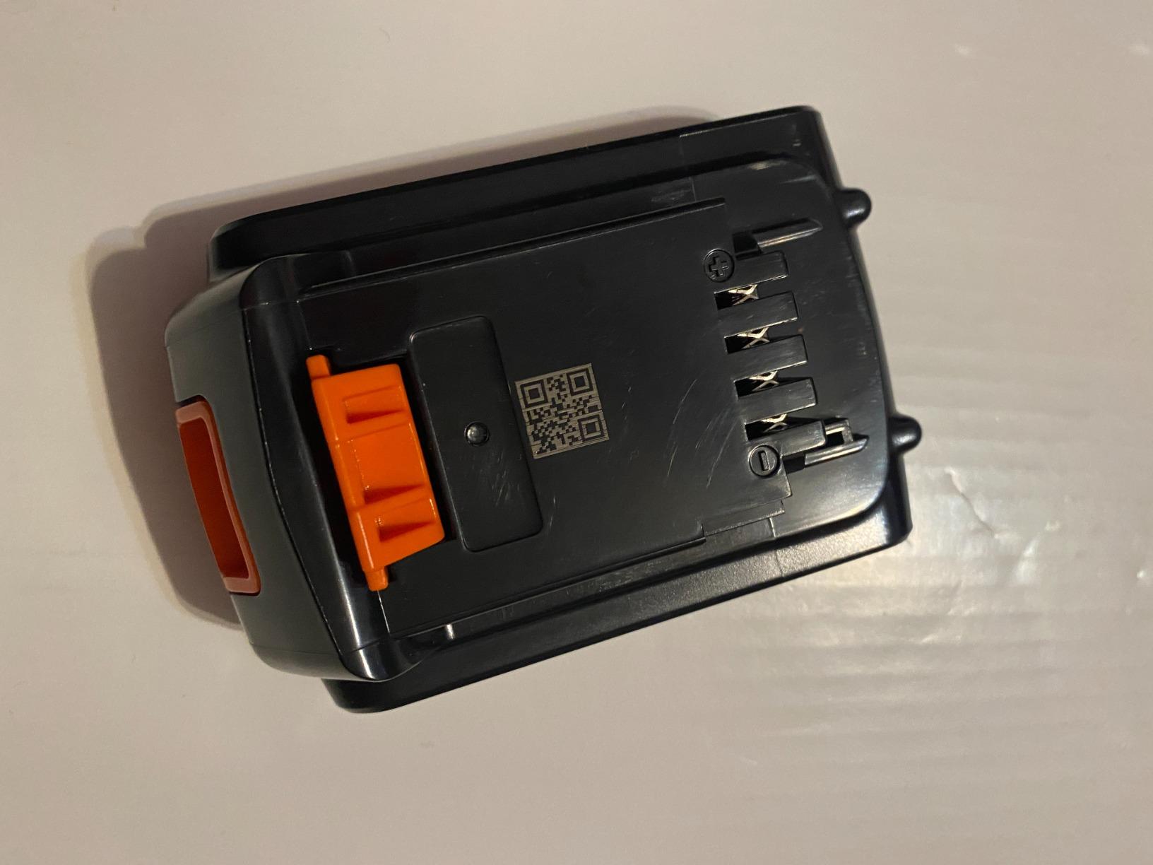 BLACK+DECKER 20V MAX Cordless Drill Kit with Battery, Charger, Includes Double Sided Drill Bit (BCD702C1) customer photo 2
