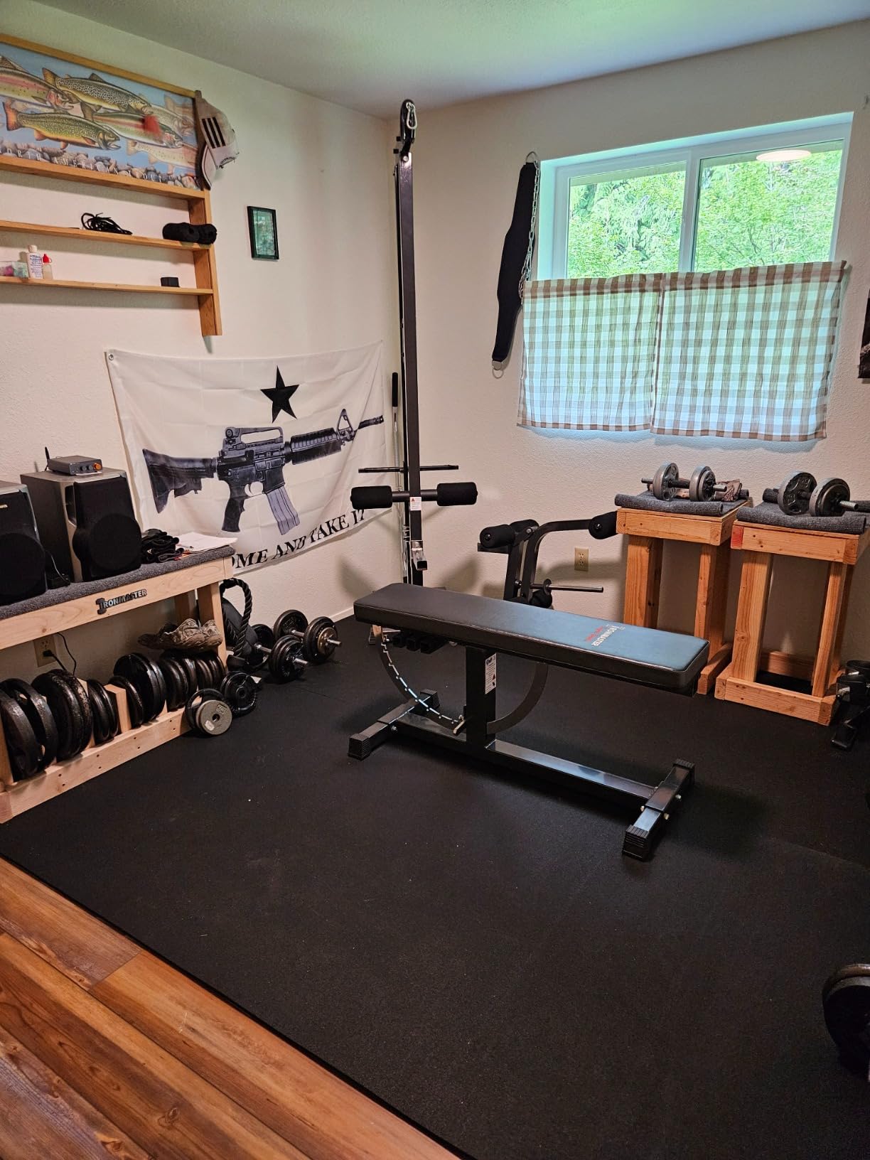 American Floor Mats 3/8in (9mm) Thick Solid Black 4' x 6' Heavy Duty Rubber Rolls, Protective Exercise Mats, Home Gym Rubber Flooring customer photo 1