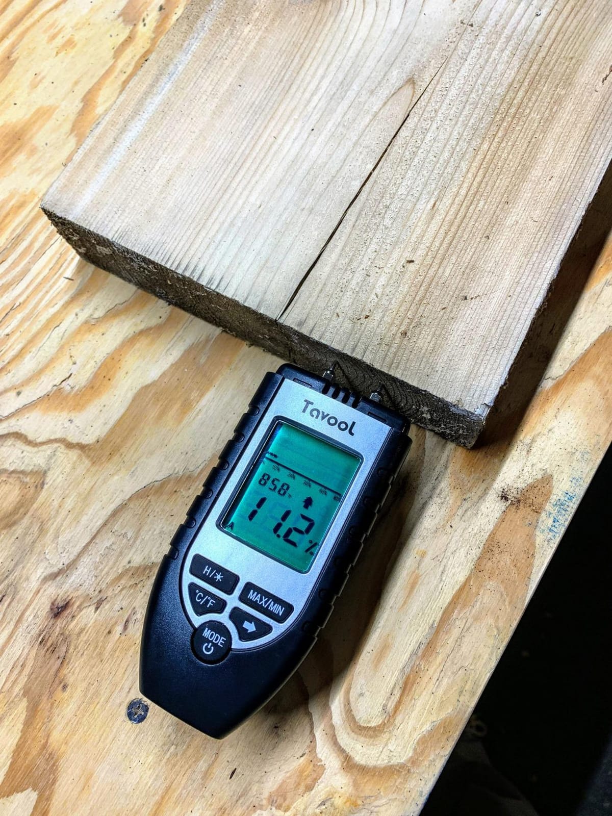 Wood Moisture Meter - Digital Moisture Detector Moisture Tester, Pin-Type Water Leak Detector Damp Tester Dampness Meter for Wood Building Material Firewood Walls Paper Floor (Sliver) customer photo 2