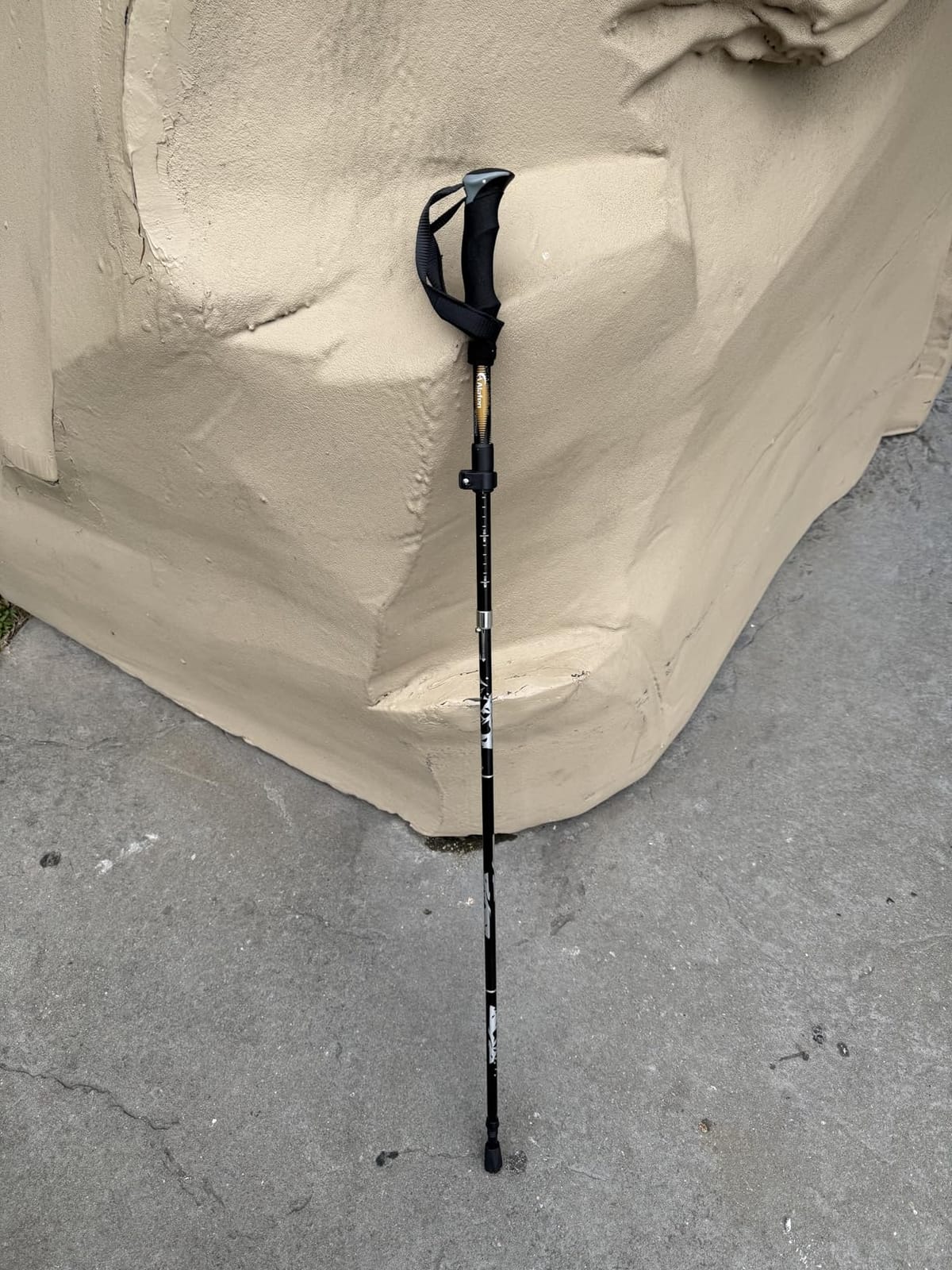 A ALAFEN 7075 Aluminum Collapsible Ultralight Trekking Pole customer photo 1