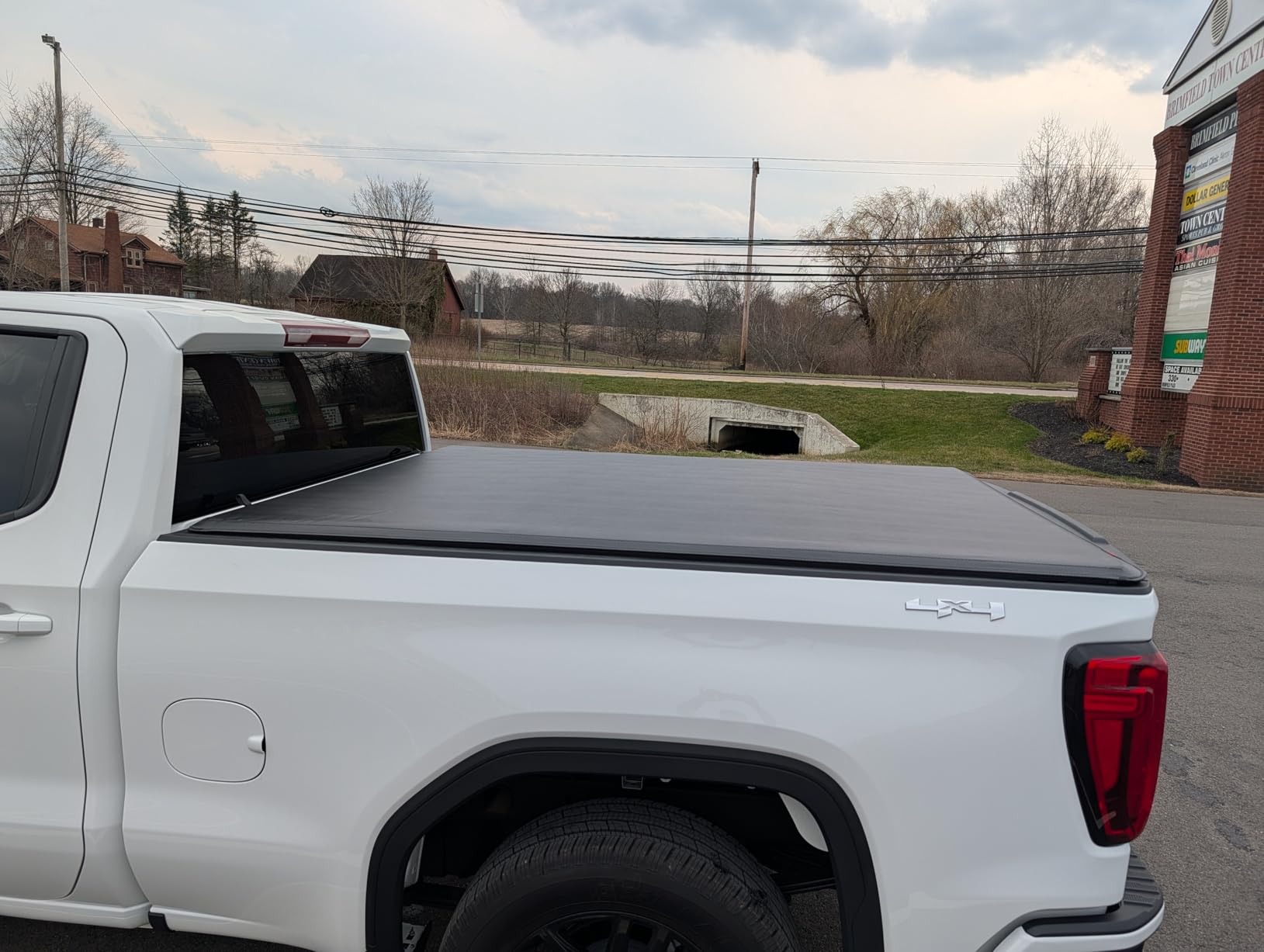 MaxMate Soft Roll-up Truck Bed Tonneau Cover Compatible with 2019-2026 Chevy Silverado GMC Sierra 1500 (Not Fit 19 LD/Limited) | 5'10