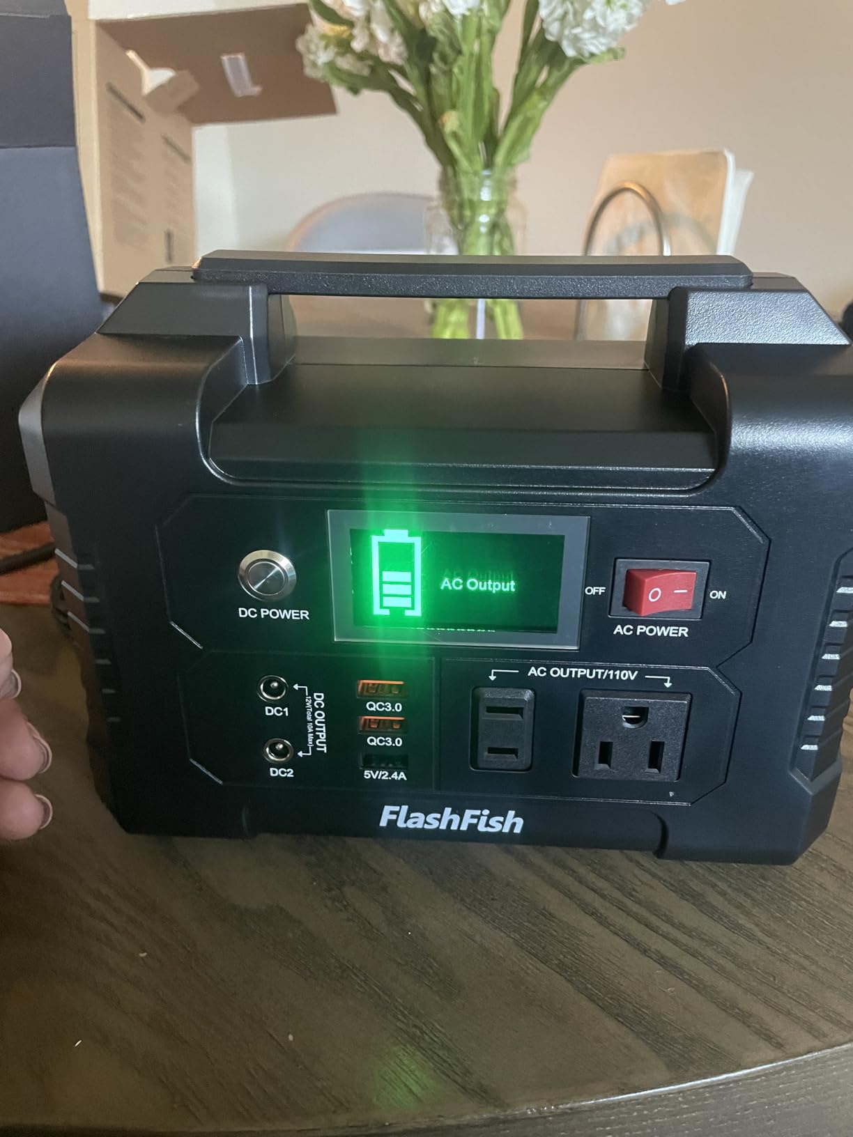 Portable Power Station 200W, FF Flashfish 40800mAh Backup Power Battery Pack With 110V AC Outlets/2 DC Ports/3 USB Ports, Solar Generator Power Supply For Home Backup, Power Outages, and Camping customer photo 2