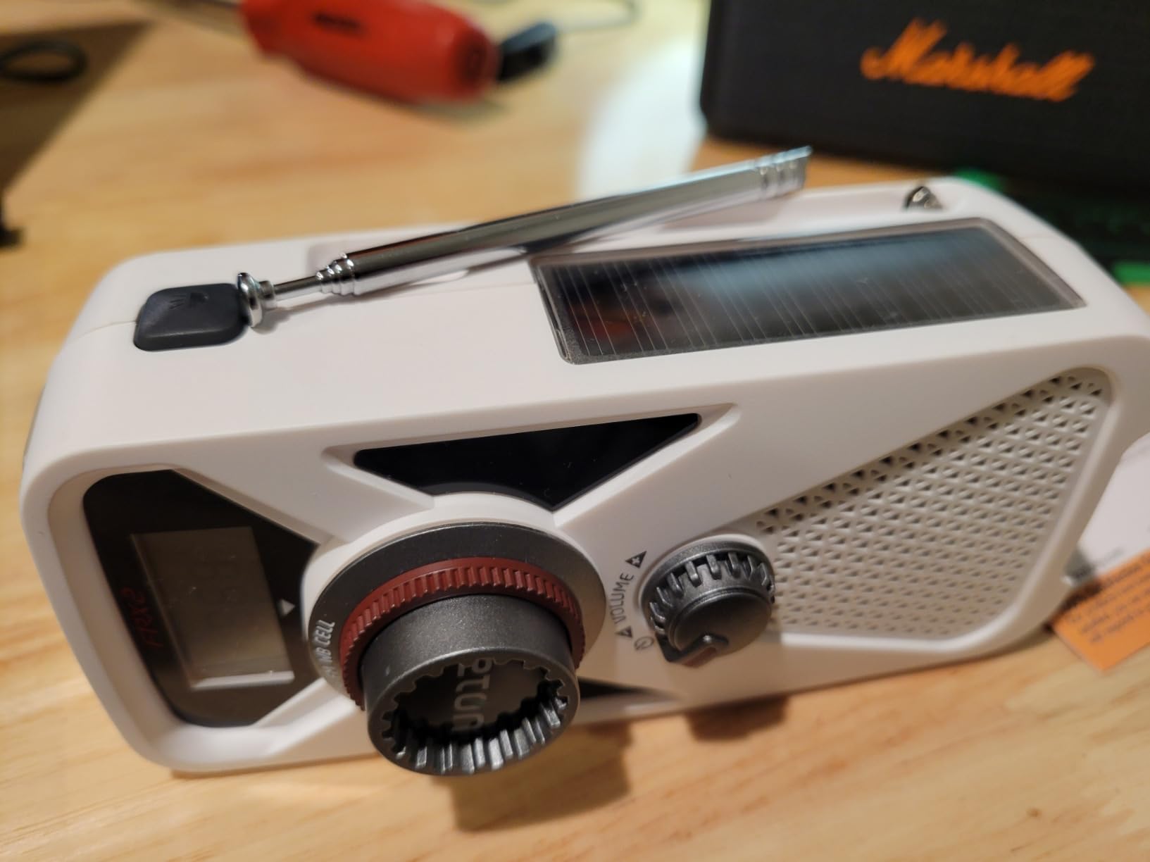 Eton American Red Cross FRX2 Hand Turbine AM/FM/NOAA Weather Radio with USB Smartphone Charger and LED Flashlight customer photo 2