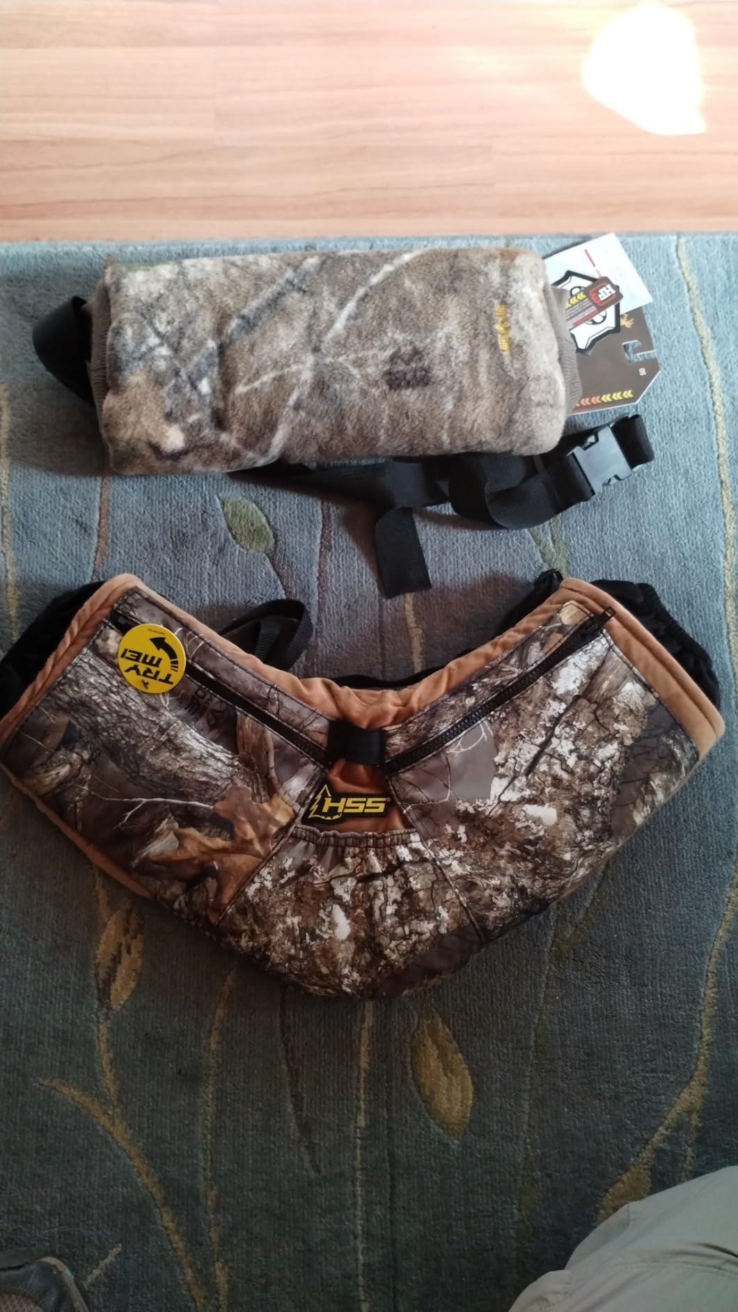 HOT SHOT Men’s Camo Razorback Reversible Fleece Hand Muff, Insulated Hand Warmer Pouch, Outdoor Gear for Hunting, Camping customer photo 2