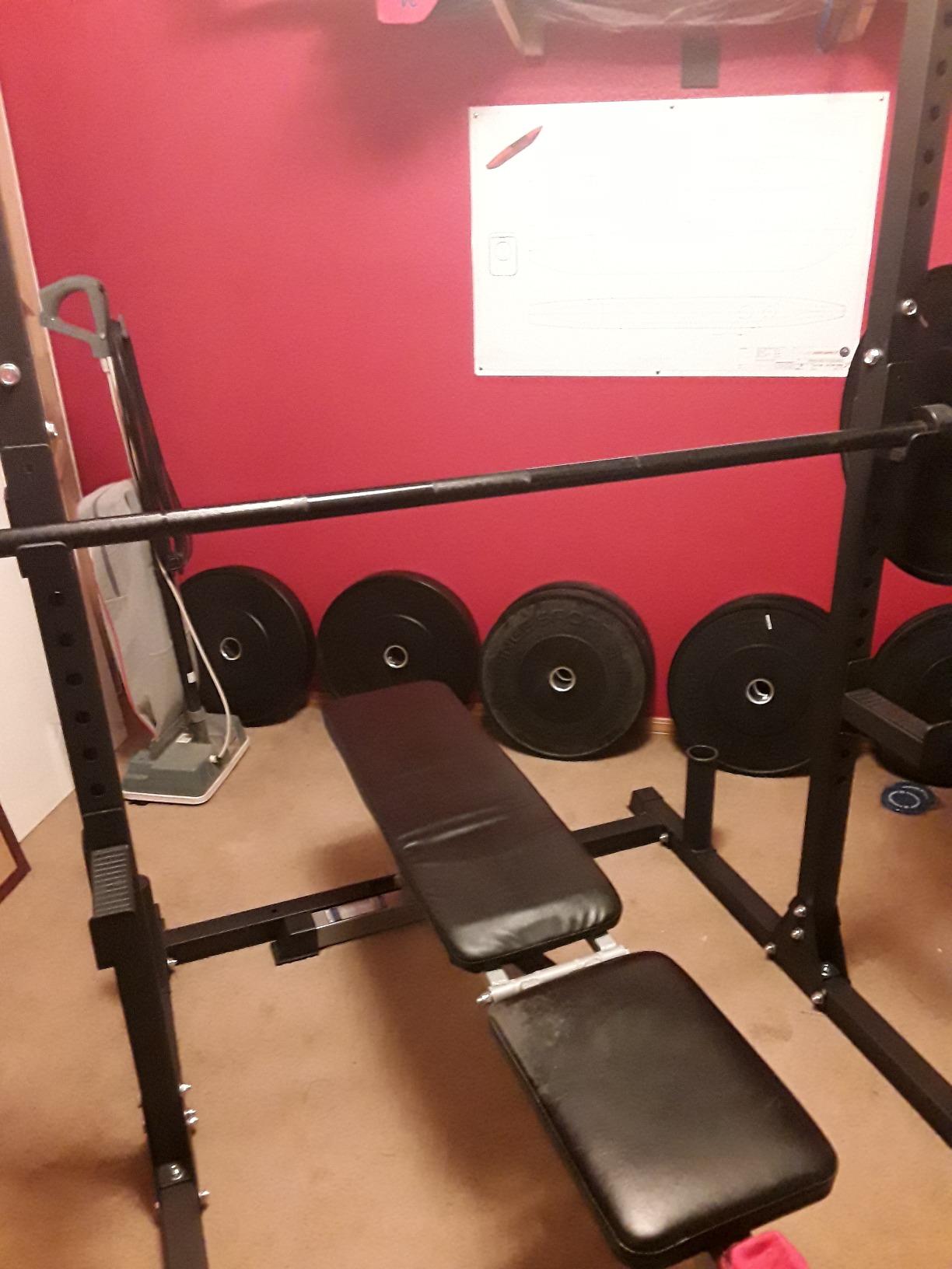 800LB Capacity Squat Rack with Pull Up Bar, Adjustable Power Cage, Home Gym customer photo 2