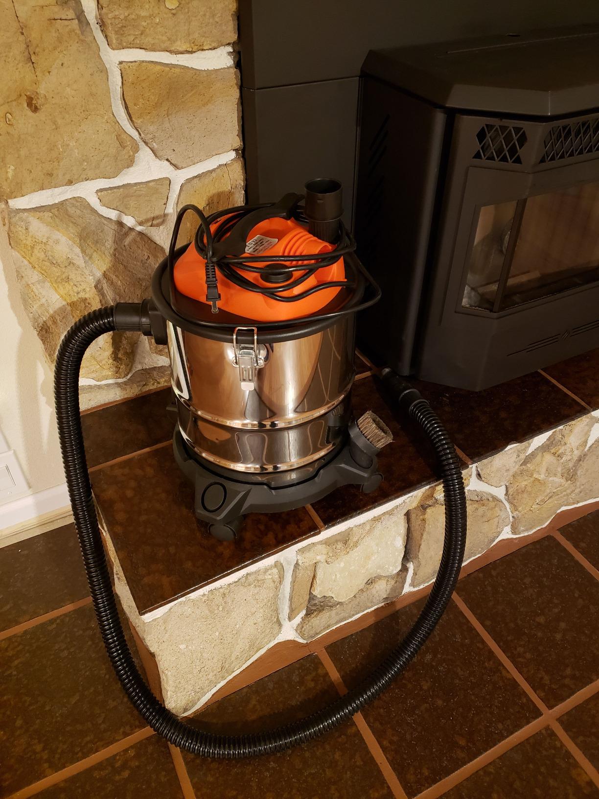 Pellethead Ash Vault Pro 10-Amp Ash Vacuum, 5-Gal, Dual HEPA customer photo 2