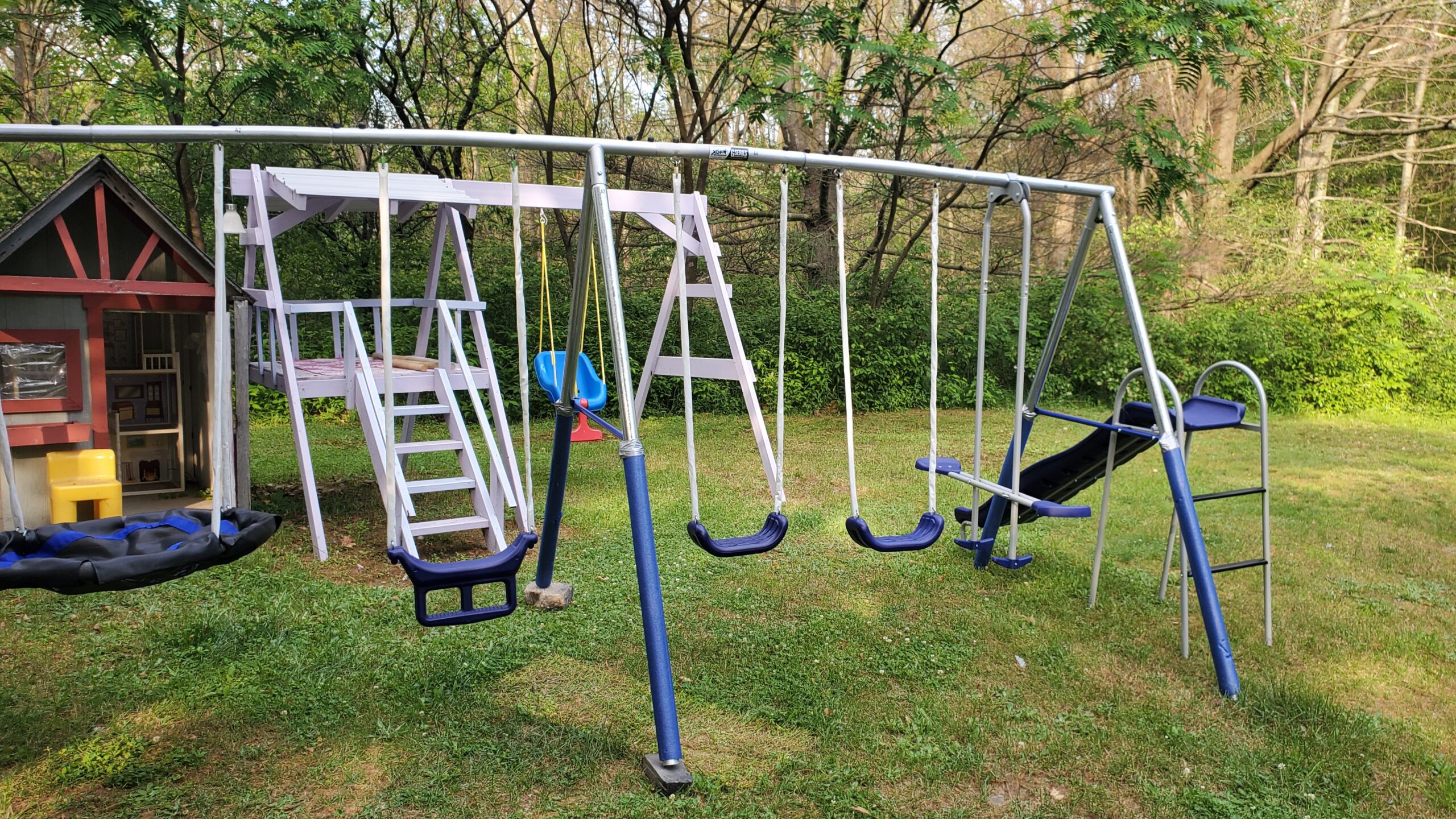 Fun Forever - 8 User Metal Swing Set for Backyard with Slide, 800lbs. Max customer photo 1
