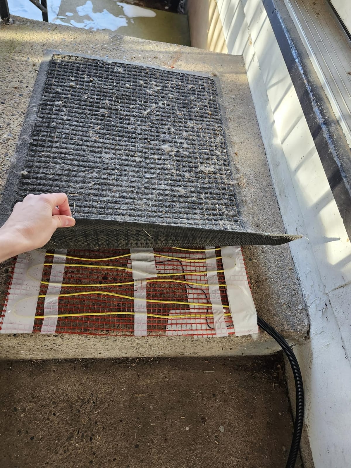 HEATIT 10 sqft Electric Radiant Warmmat, Self-Adhesive Floor Heating System customer photo 2