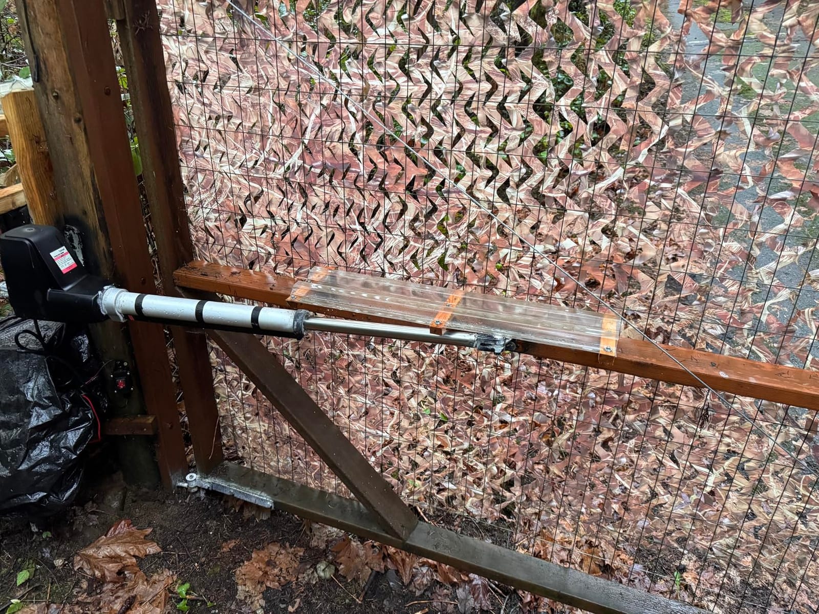 TOPENS AT602 Dual Swing Gate Opener Medium Duty customer photo 2