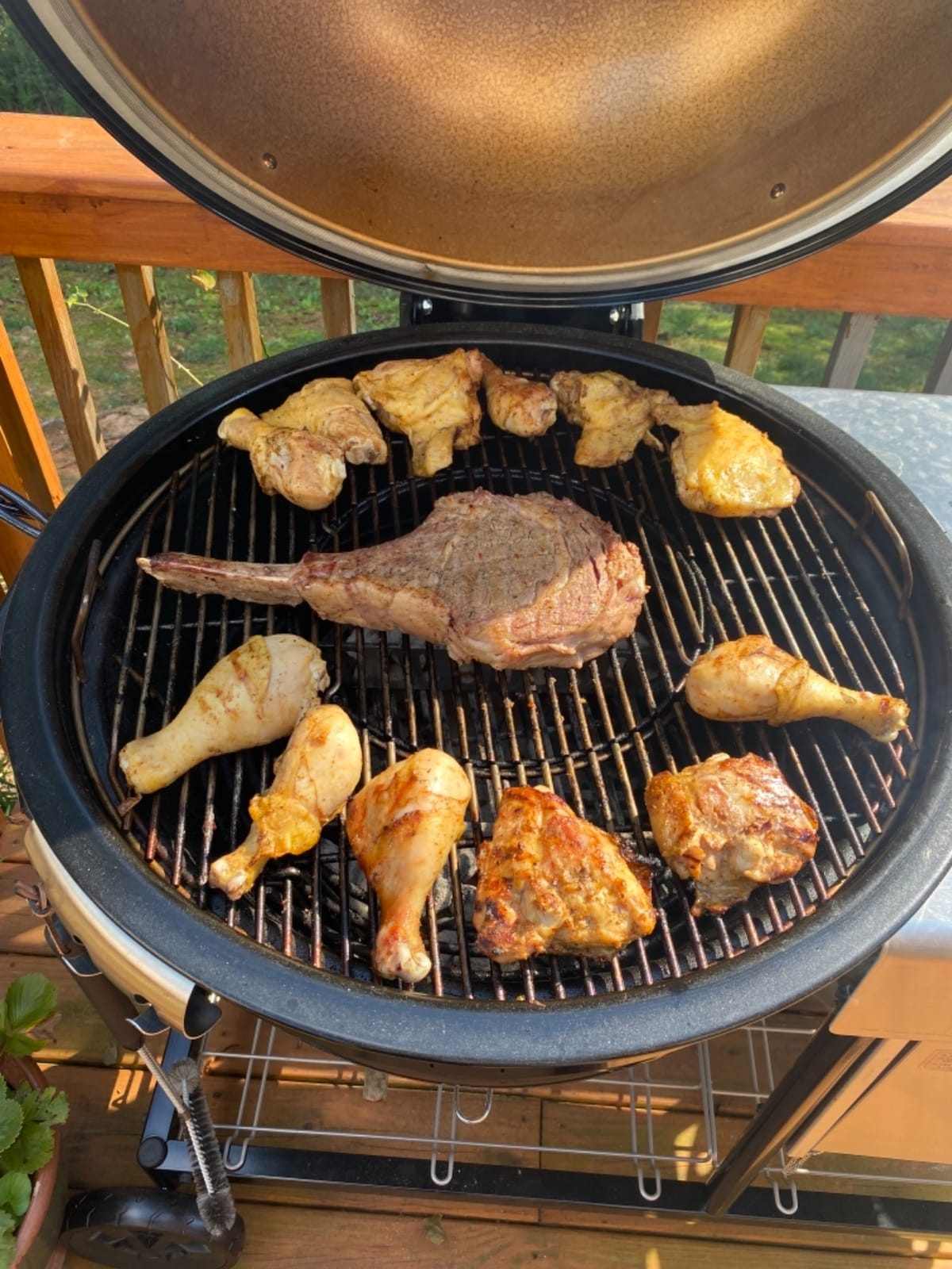 Weber® Summit® Kamado S6 Charcoal Grilling Center with Gas Ignition, Black customer photo 2
