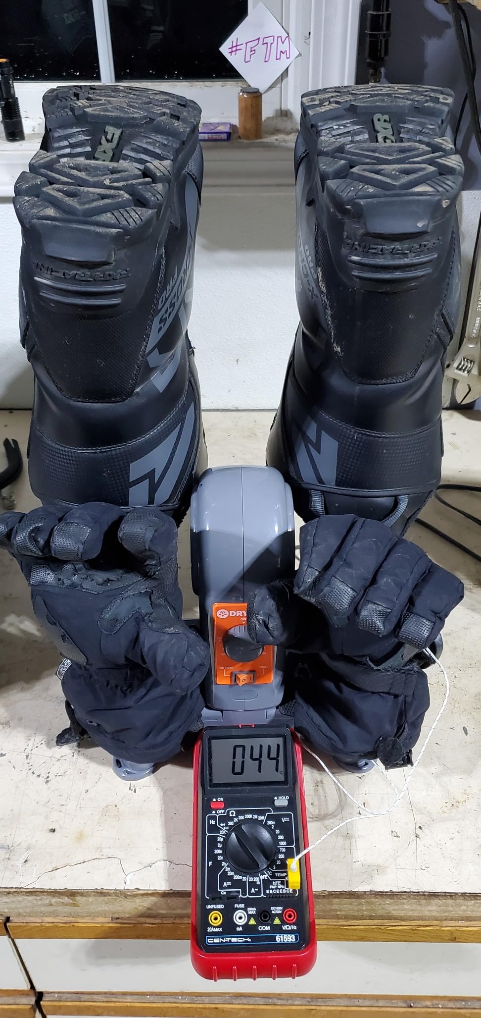 Upgraded Boot Dryer for Work Boots with Ozone Deodorizer - Fast Drying Compact Easy-to-Use Shoe Warmer Adjustable Tube Design - Fast Drying Shoes Dryers for Sneakers & Gloves, Ski Gears (2 Pair) customer photo 1
