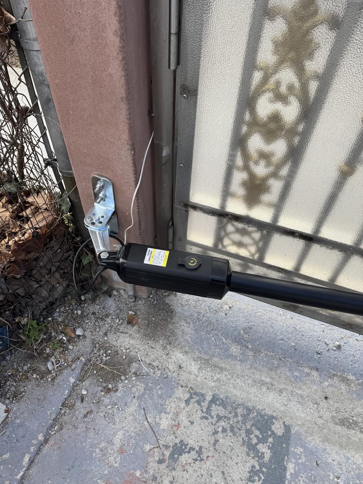 TOPENS PW302 Dual Swing Gate Opener Light Duty customer photo 2