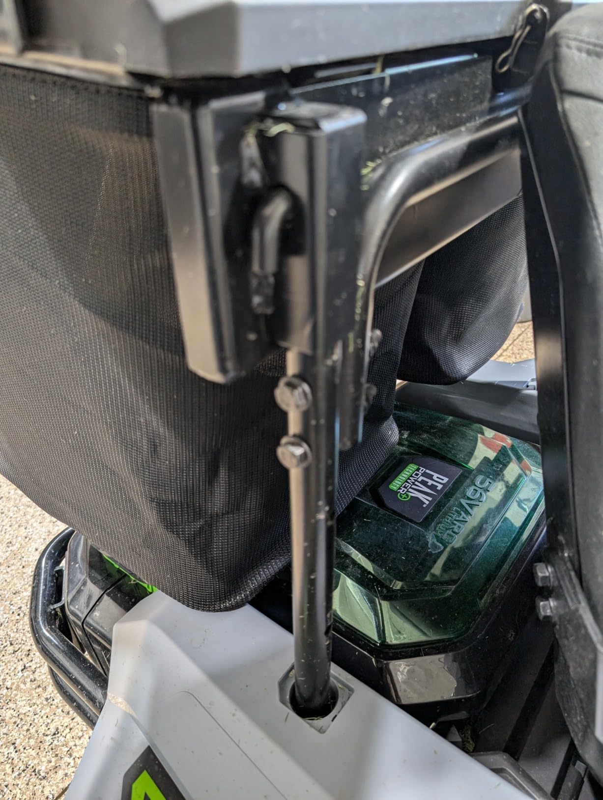 EGO Power+ Bagger Kit for Electric 42” Zero Turn Riding Mower ZT4204L - ABK4200 customer photo 2