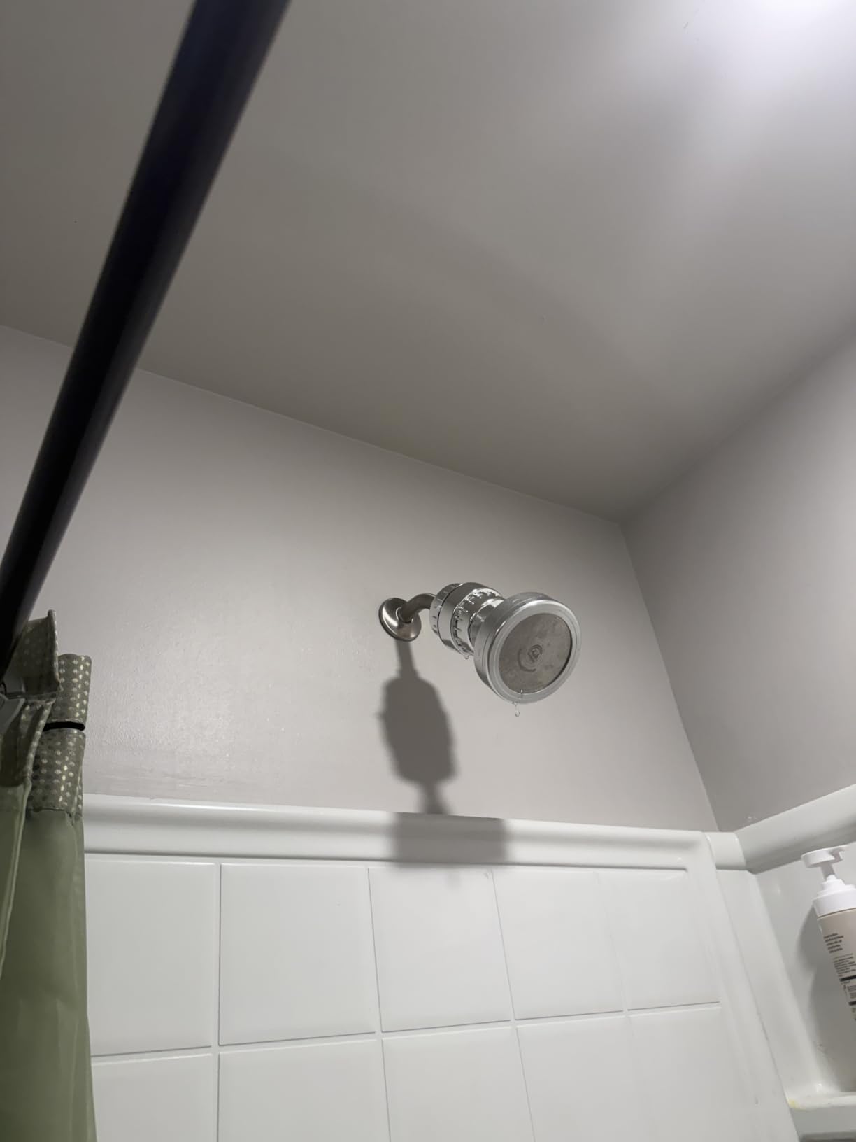 AquaHomeGroup Filtered Shower Head, 20+3 Stage, Reduces Chlorine, Chrome customer photo 2