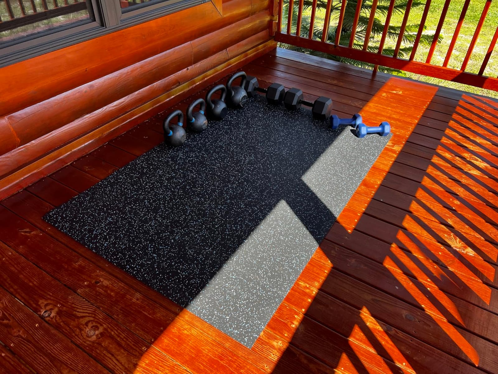 Rubber King Multi-Purpose Exercise Mat - 100% Recycled Thick Rubber Mat for Home Gym Flooring, Non-Slip, Low-Odor Durable Workout Mat for Indoor/Outdoor, Shoe-Friendly customer photo 2