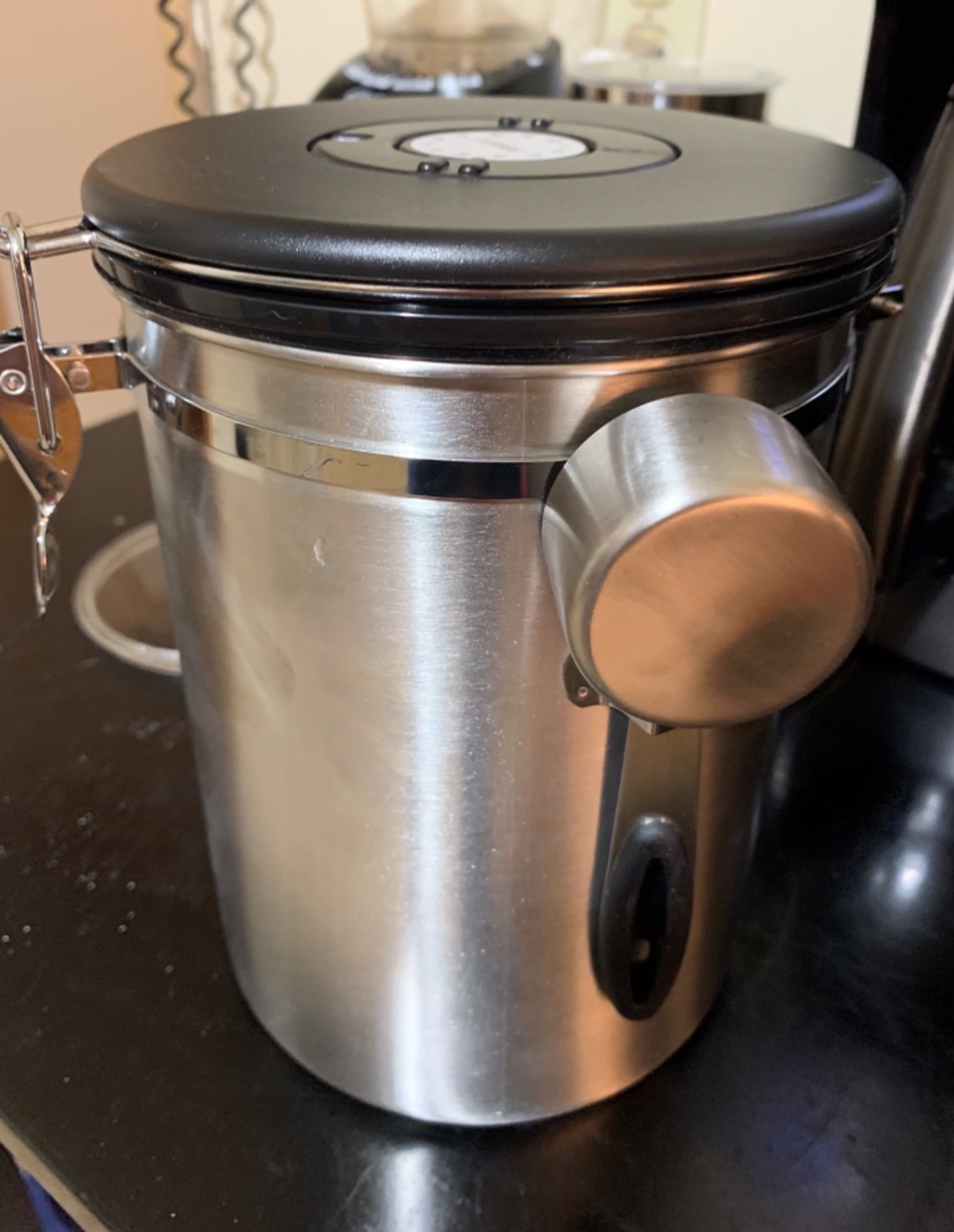 BISNIE 39OZ Coffee Canister, Coffee Container Airtight for Ground and Bean customer photo 1