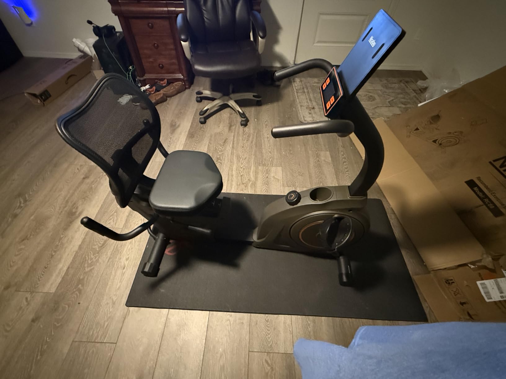 Niceday Recumbent Exercise Bike for Home Stationary Bike with APP Training customer photo 2