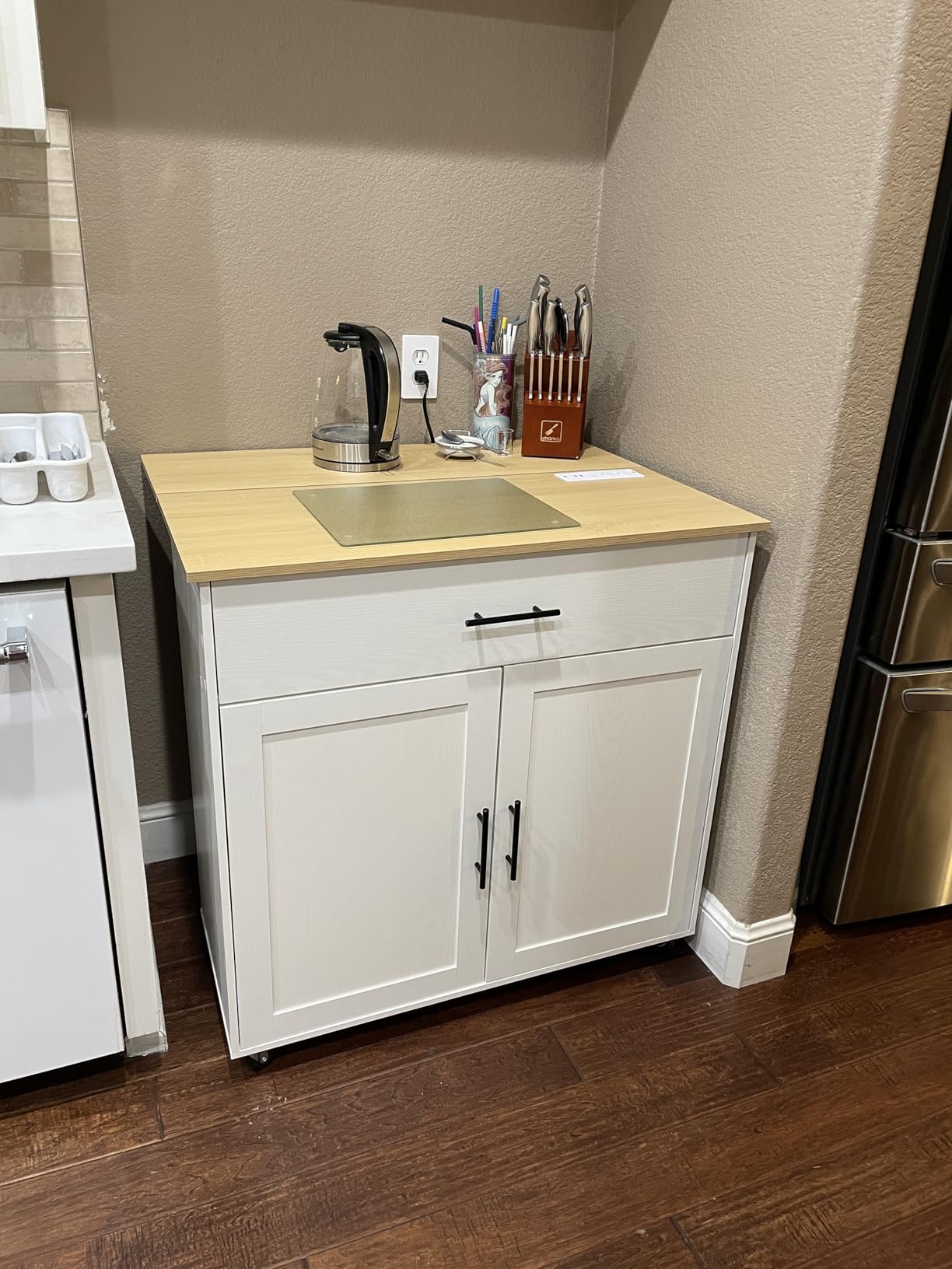 IRONCK Kitchen Island with Storage, Charging Station and Drop Leaf, White customer photo 2