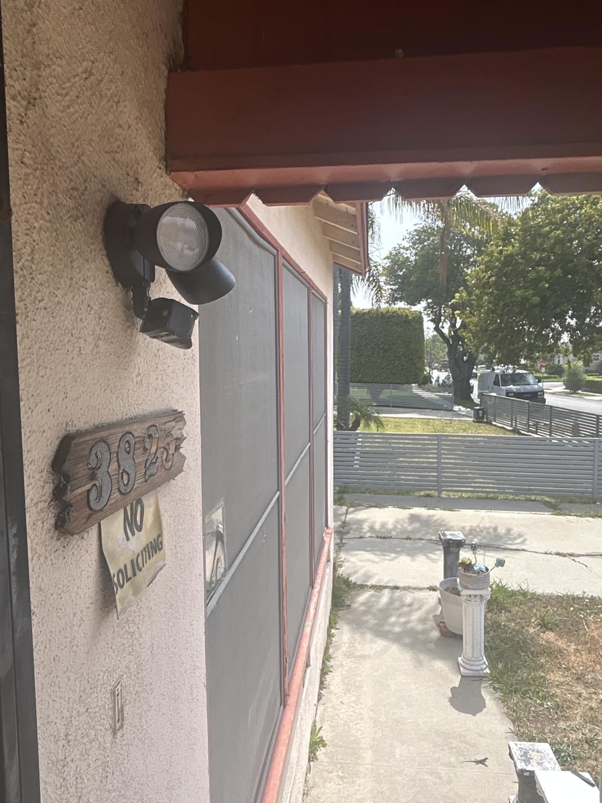 LUTEC 32W 3500 Lumen LED Security Lights Motion Sensor Light Outdoor, 5000K Daylight, IP65 Waterproof, Dusk to Dawn, Motion Detector Flood Light for Garage, Yard, Porch-Black customer photo 2
