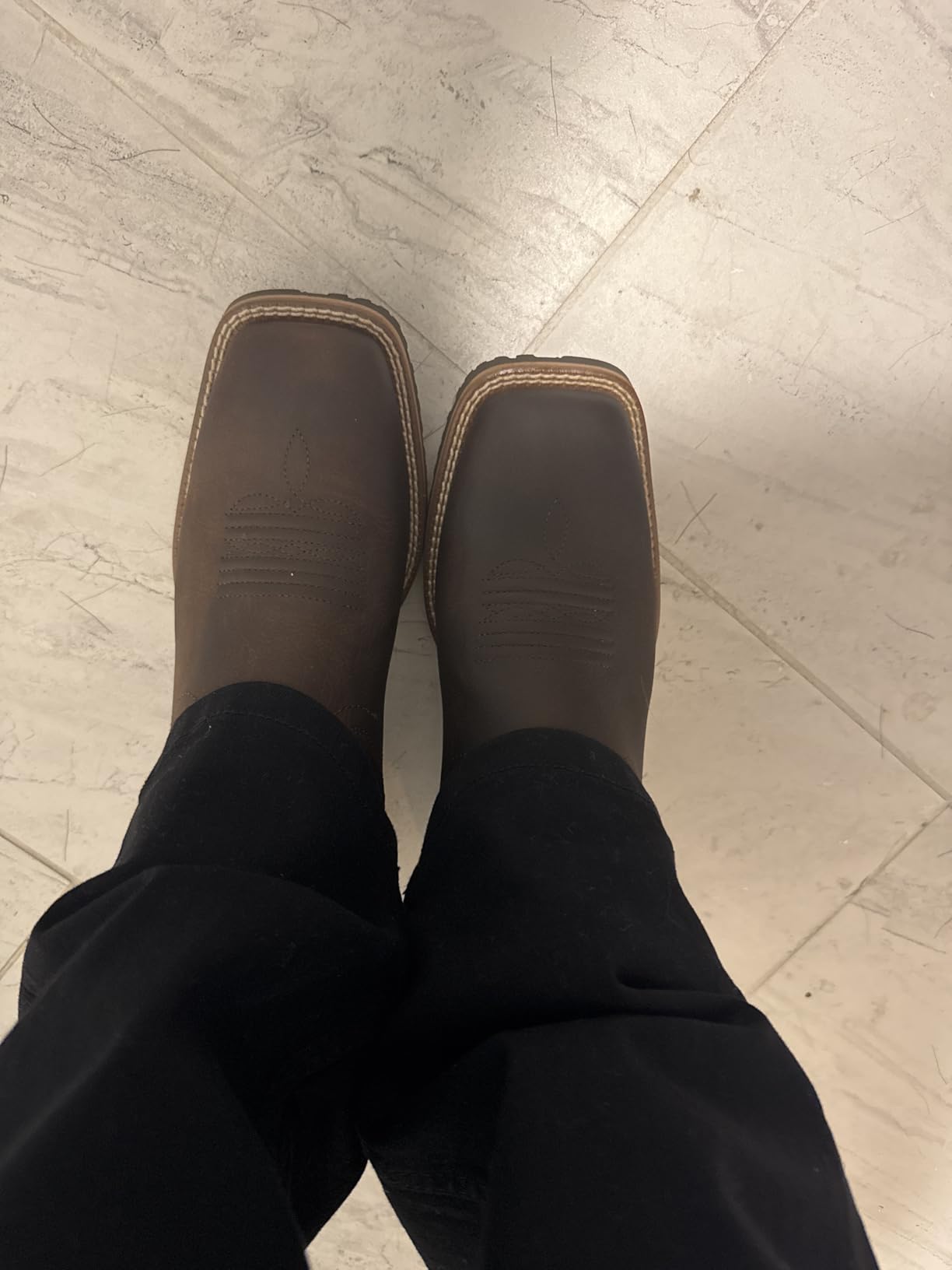 Ariat Men's Hybrid Low Boy Western Boot customer photo 2