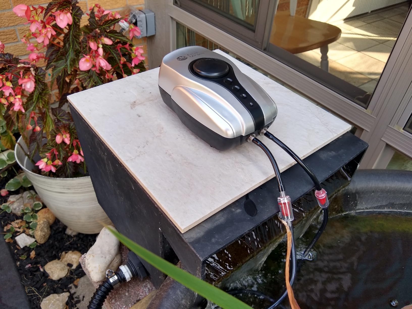 AquaMiracle All-in-One Koi Pond Aerator for Outdoor Ponds up to 1000 Gallons, Pond Air Pump Pond Aeration System with Double Outlet Airline Tubing Air Stones Check Valves customer photo 1