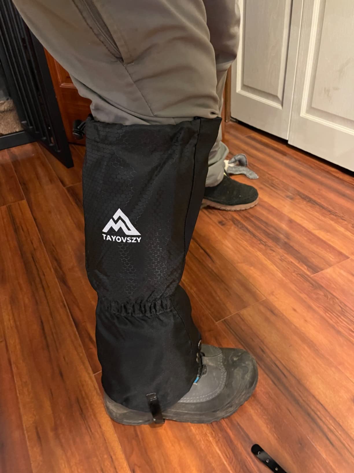 Gaiters for Hiking – Waterproof and Breathable Leg Gaiters for Women and Men Boots, Adjustable Lightweight Shoes Gaiters for Hunting, Hiking, Mountaineering, Snow Gaiters for Hiking Boots customer photo 1