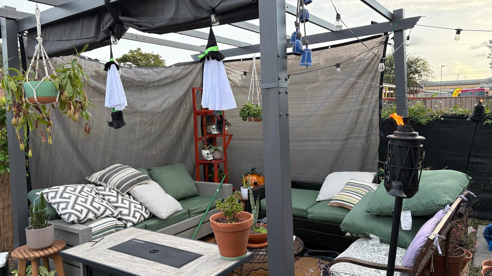 PURPLE LEAF Outdoor Retractable Pergola 10' X 12' Canopy Aluminum, Gray customer photo 2