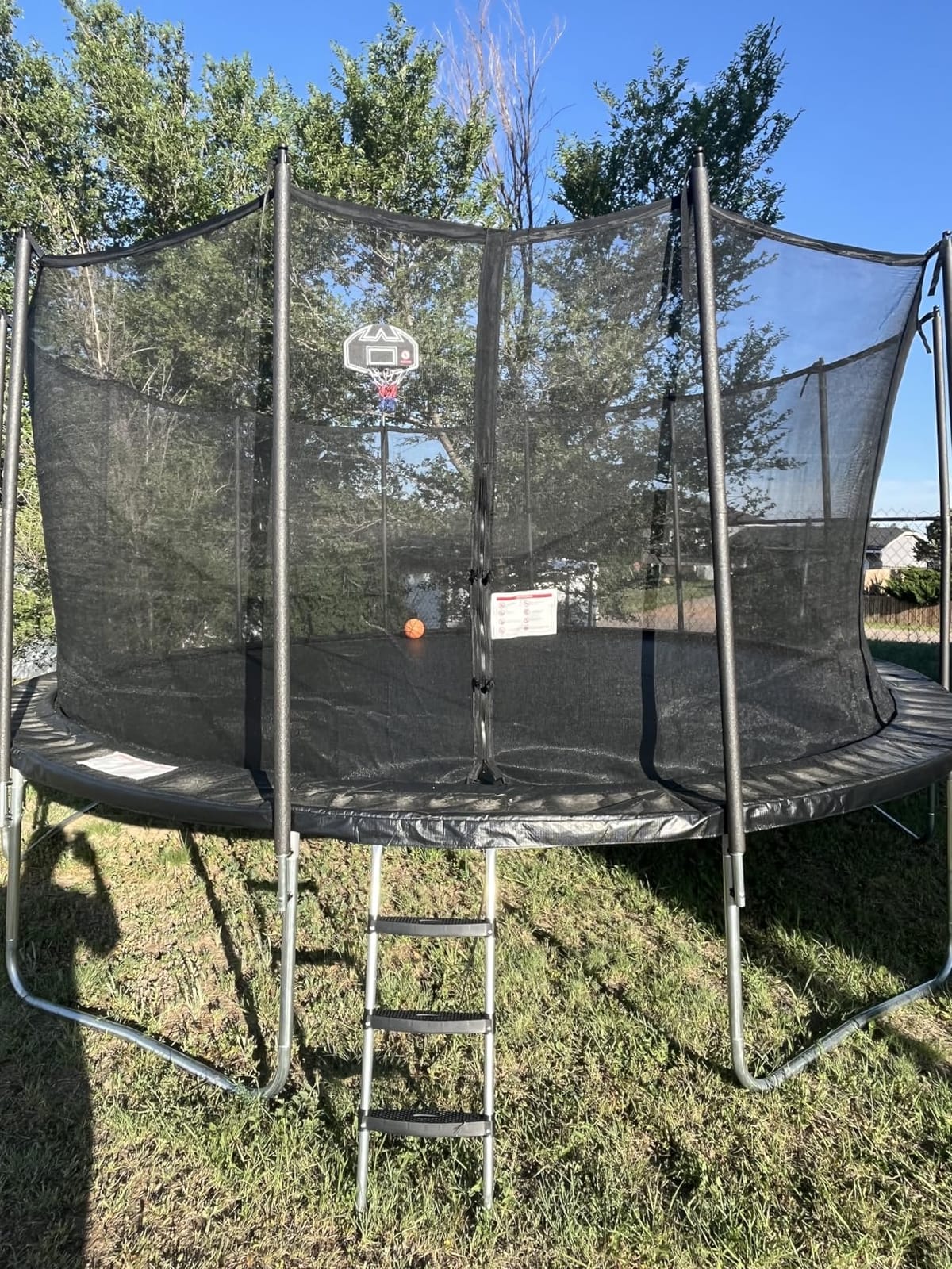 1500LBS Capacity No-Gap Design 8 10 12 14 15 16 FT Recreational Jumper with Enclosure Net, Wind Stakes & Basketball Hoop, ASTM Approved, Perfect for Kids & Adults Family Outdoor Backyard Fun customer photo 1