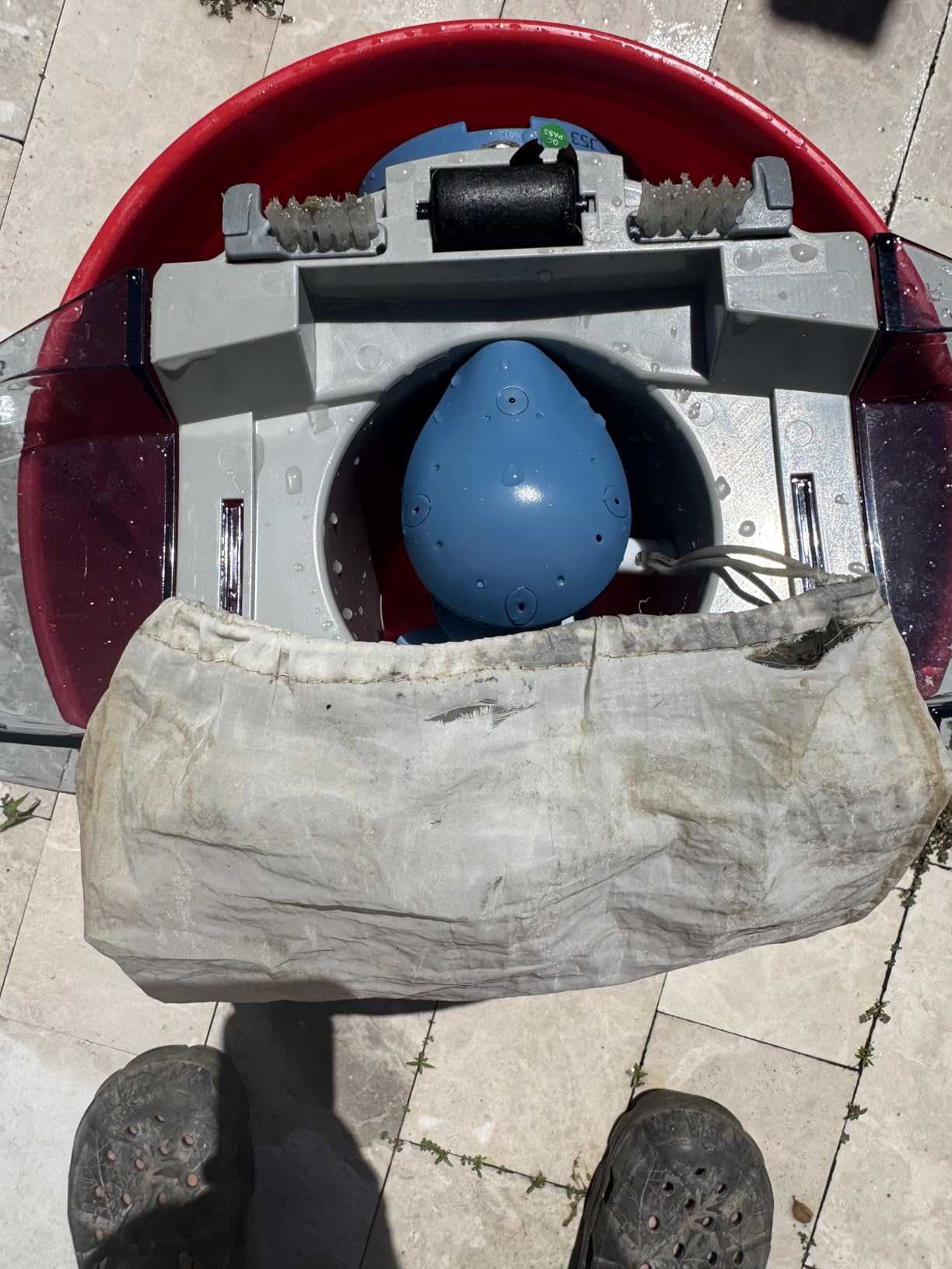 KOKIDO Rechargeable Heavy Duty Pool Leaf Vacuum Cleaner, Commercial Power Suction for Pool Opening, Standard and Fine Filter Bags, for Larger Leaves and Debris, Inground and Above Ground Pools XV910 customer photo 2