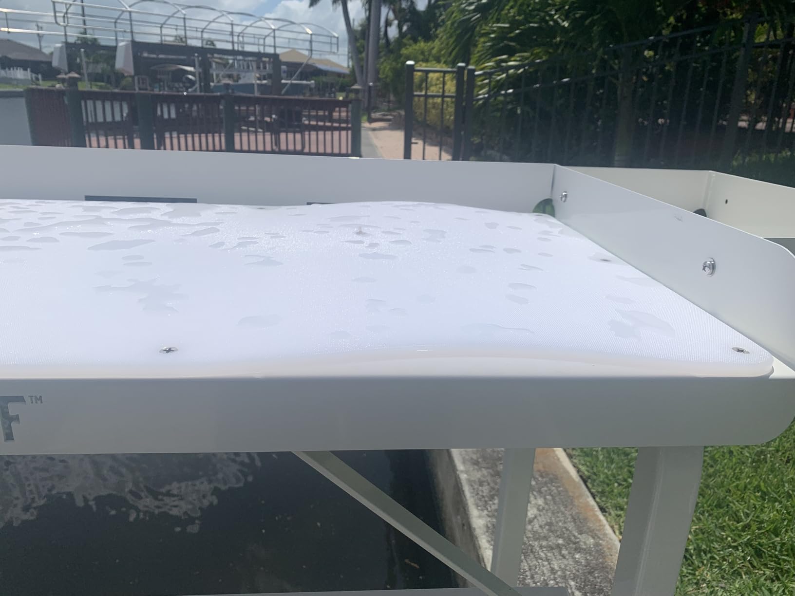 MAXXTUFF Heavy-Duty Dock-Mounted Fish Fillet Table, Model MTM101 customer photo 2