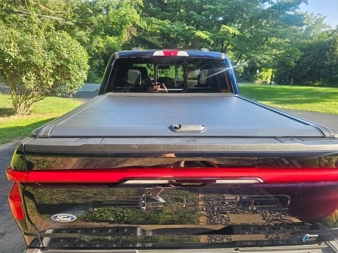 Flowkottu Retractable Tonneau Cover Fit Ford F-150 2015-2026 Truck Bed 5.5 customer photo 1