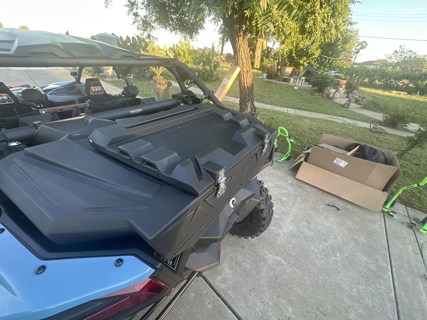 Rough Country Rear Bed Cargo Box for Can-Am Maverick X3 (2 & 4-Seat Models) - 45-Gallon Storage Capacity, Watertight Seal, High-Impact UV-Resistant, Lockable Latches customer photo 1