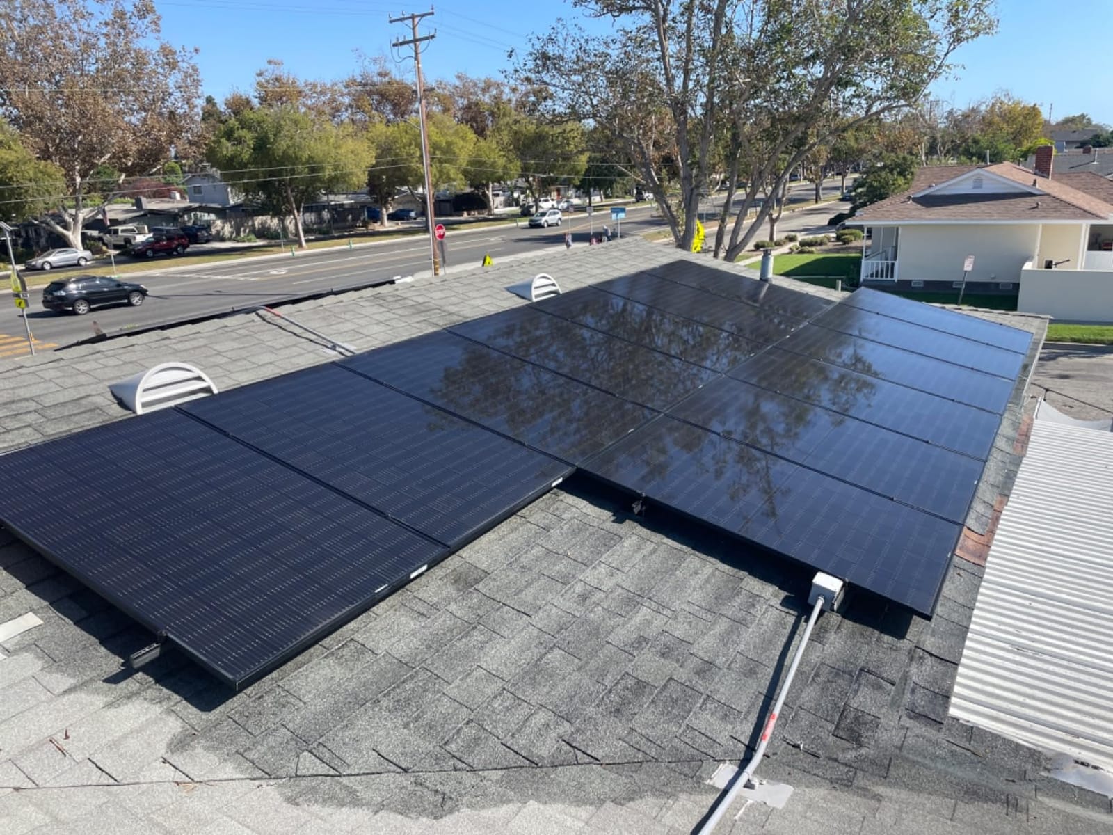 Solar Panel Cleaner 32 Oz (Makes 128 G) - Super Concentrated Cleaning Solution for Glass, Metal, Wood & Plastic - Remove Oil, Fingerprint & Water Spots - Multipurpose Solar Panel Cleaning customer photo 2